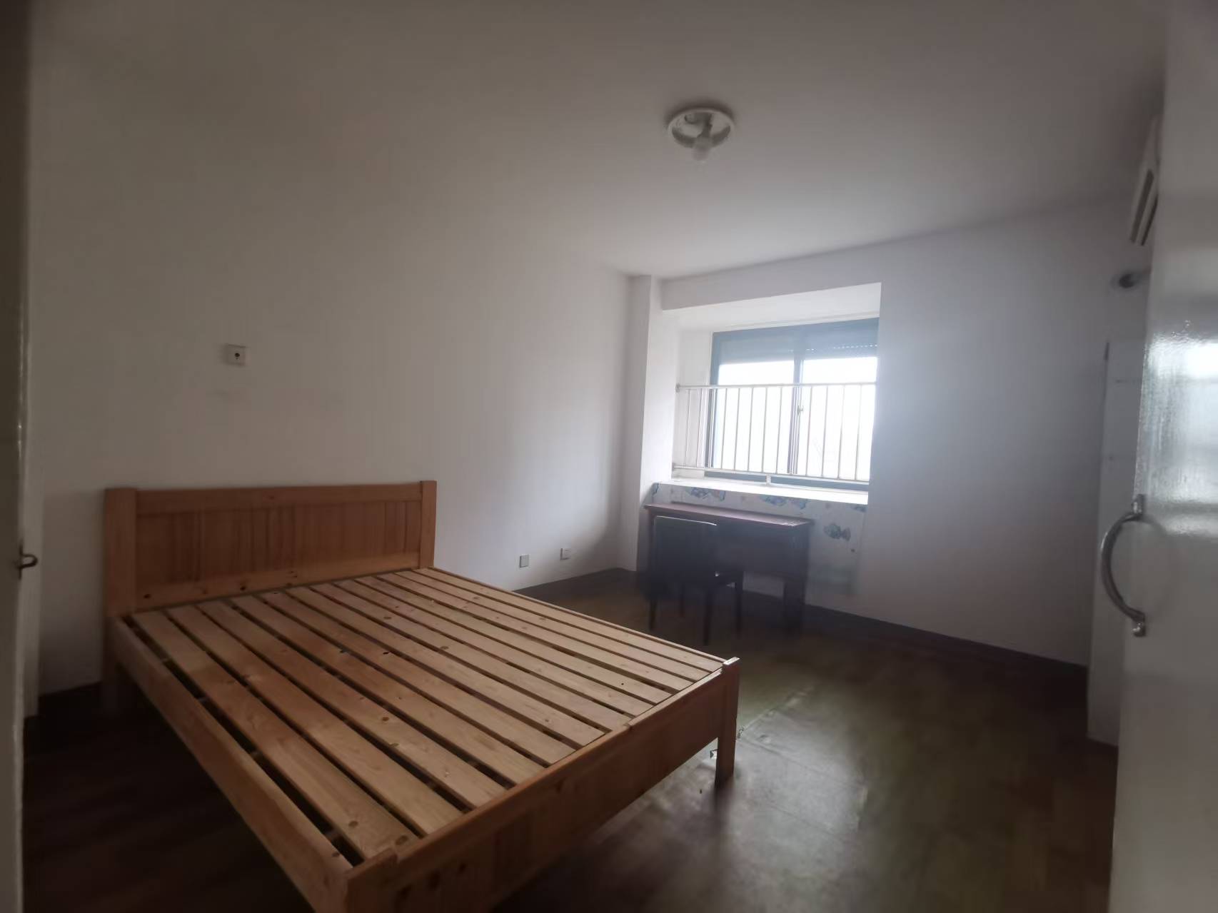 陆洪小镇街区 2室2厅1卫 89m&sup2;