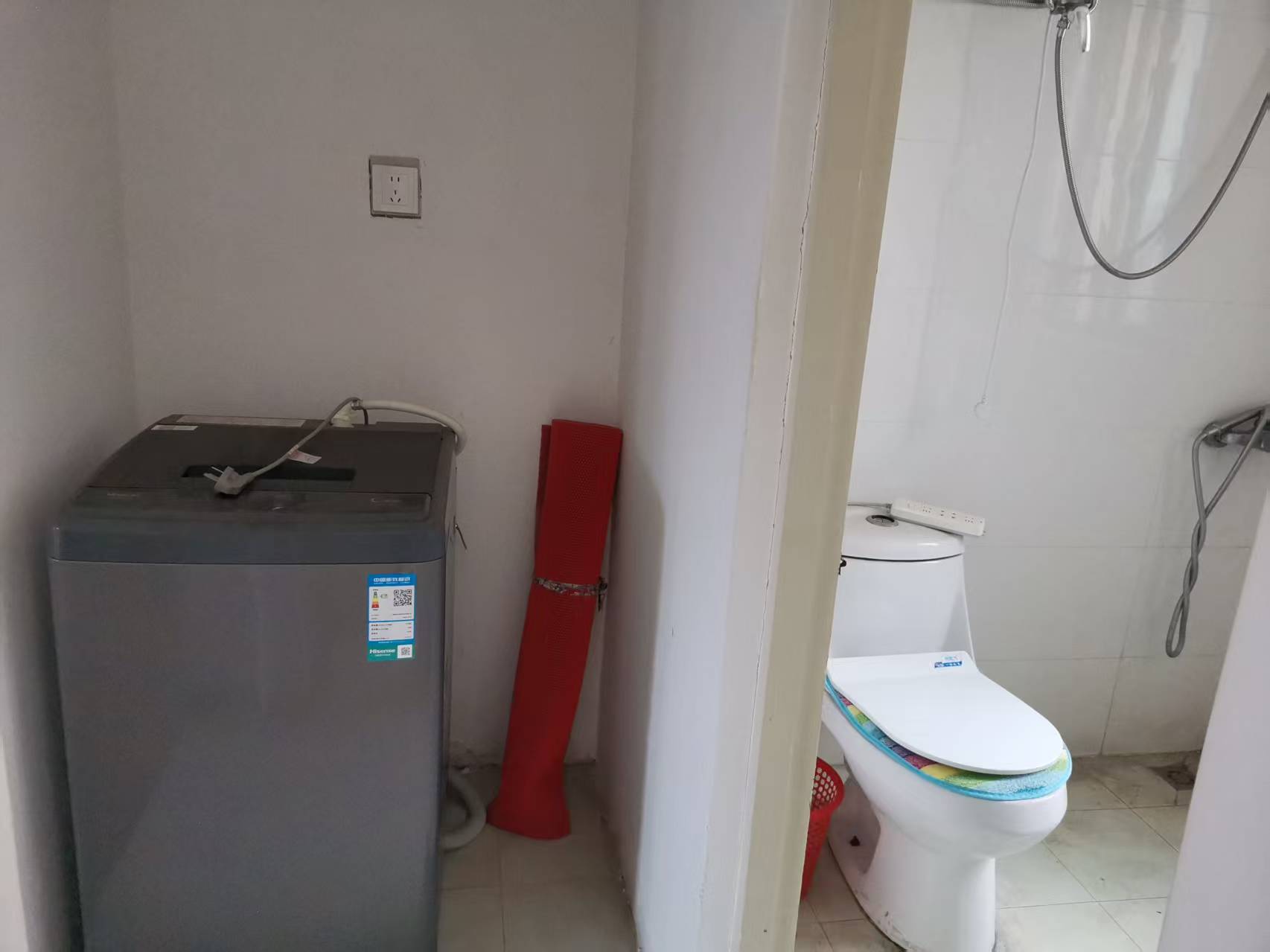 陆洪小镇街区 2室1厅1卫 90m&sup2;
