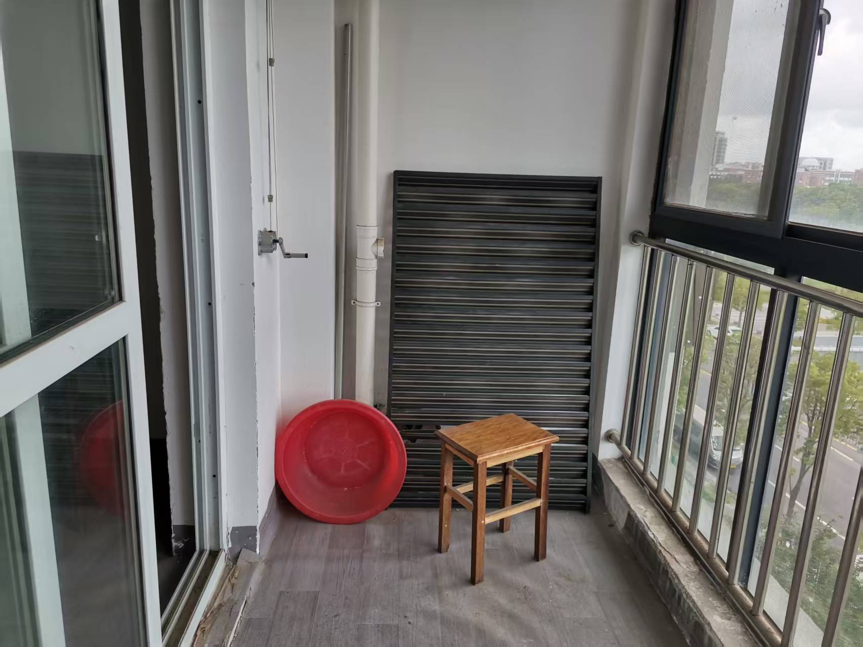 陆洪小镇街区 2室1厅1卫 90m&sup2;