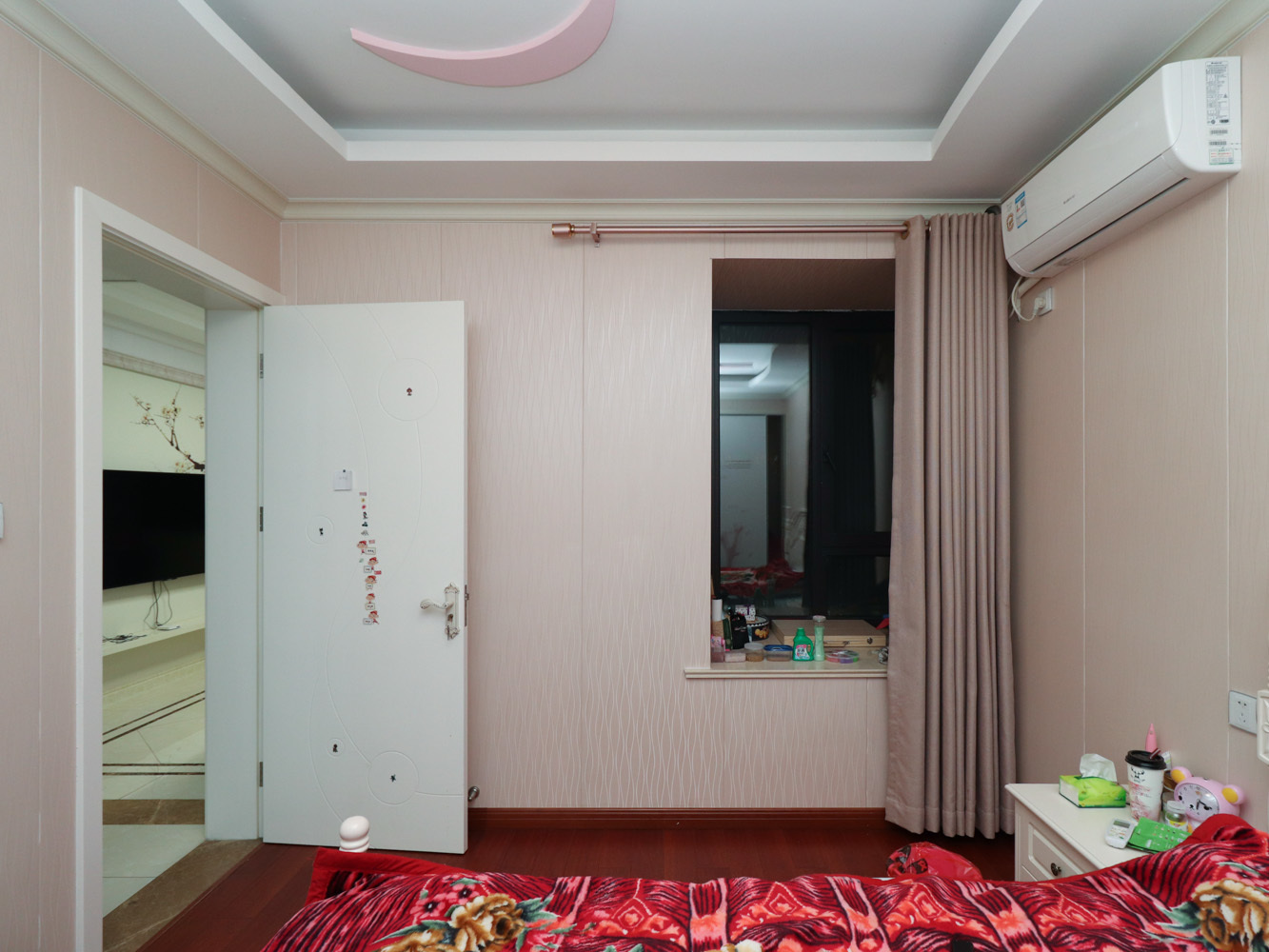 南山湖一号 3室2厅1卫 99.9m&sup2;
