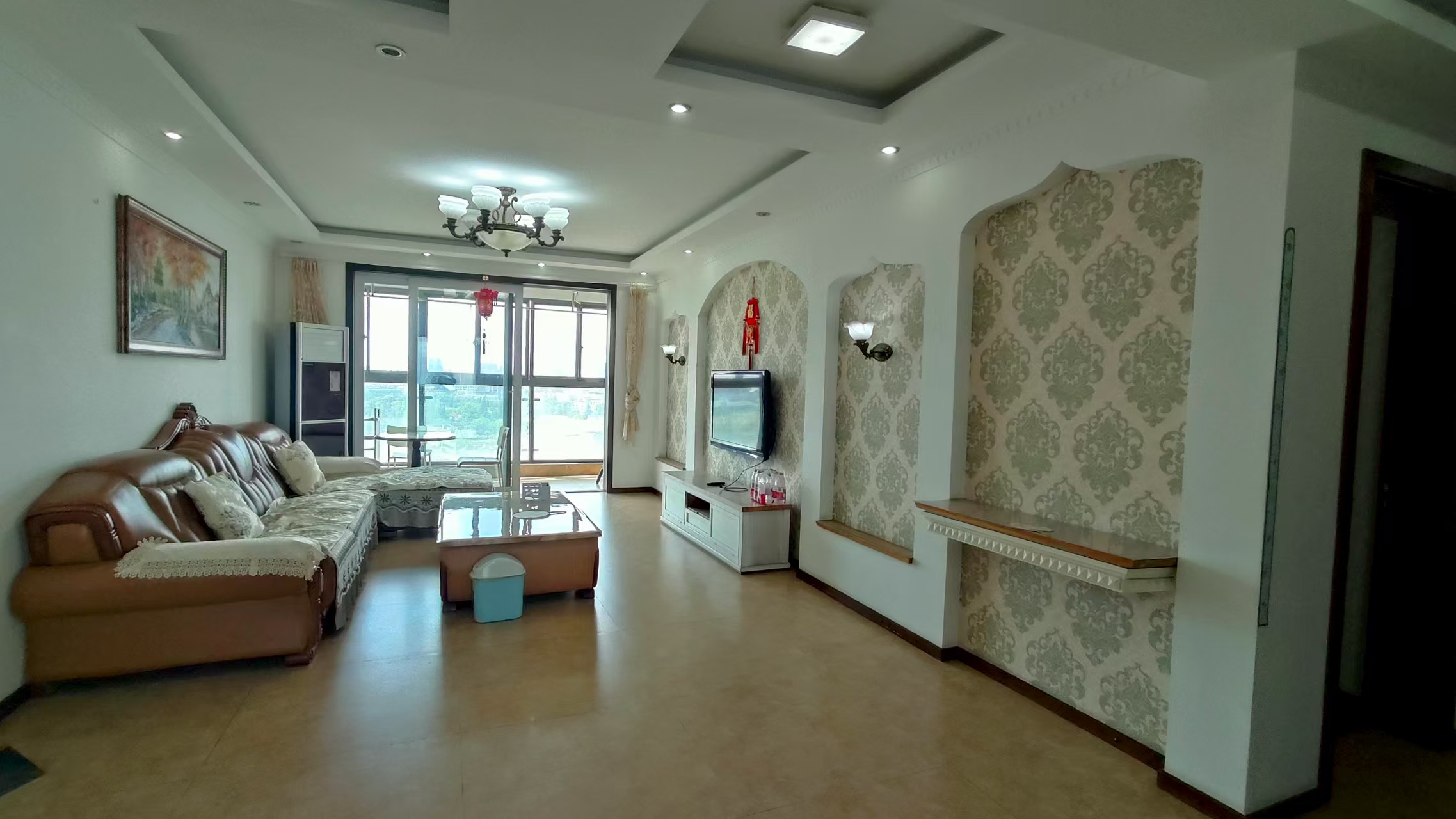 江海名苑南区 3室2厅2卫 165m&sup2;