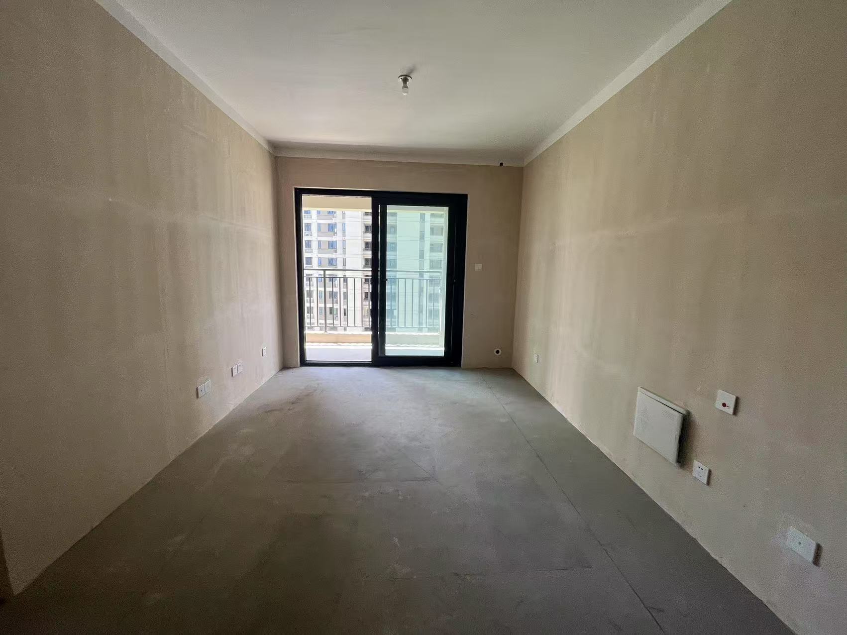 绿地江海图 3室2厅1卫 87m²
