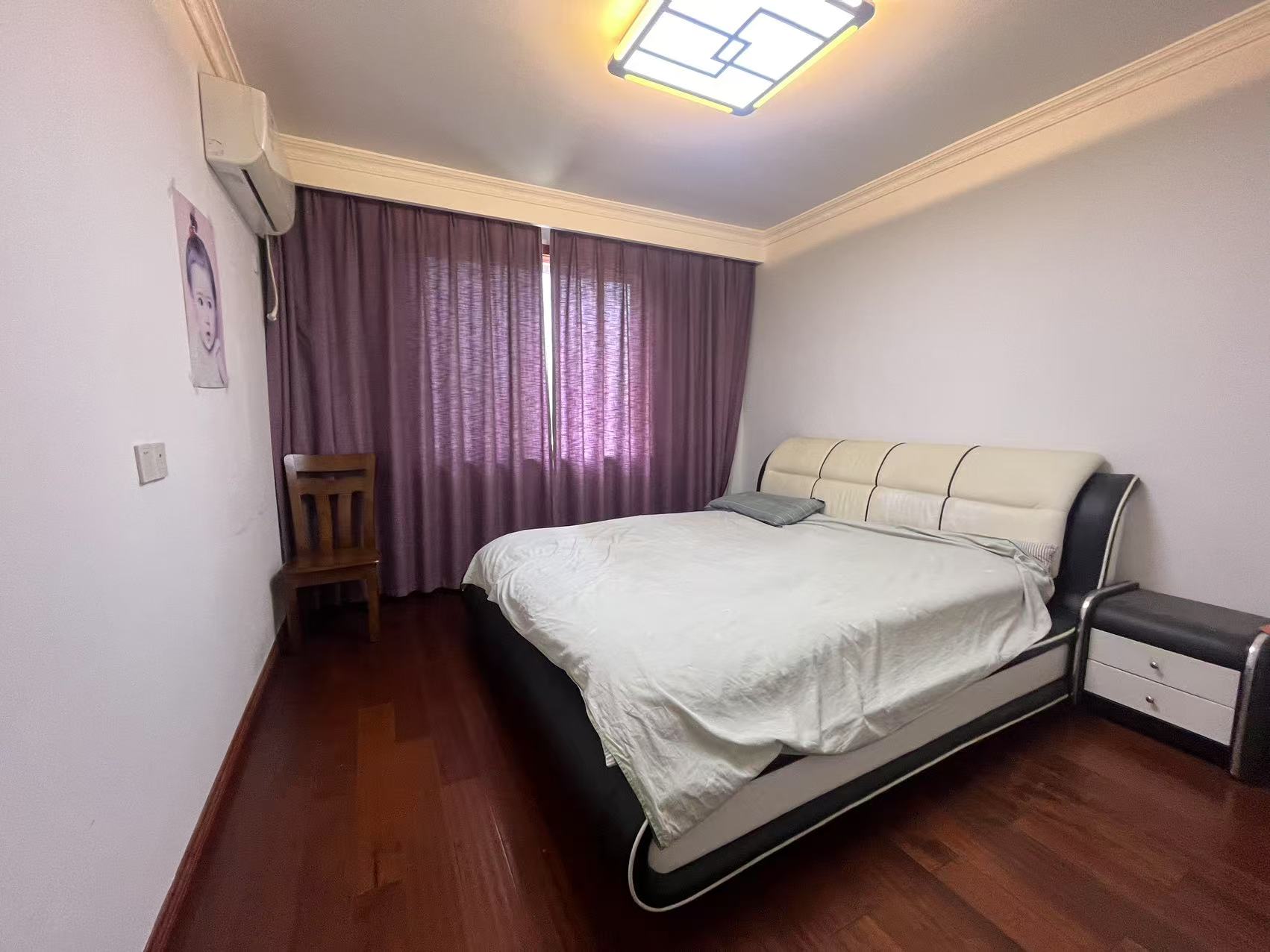 锦安花园一期 4室2厅2卫 142.56m&sup2;