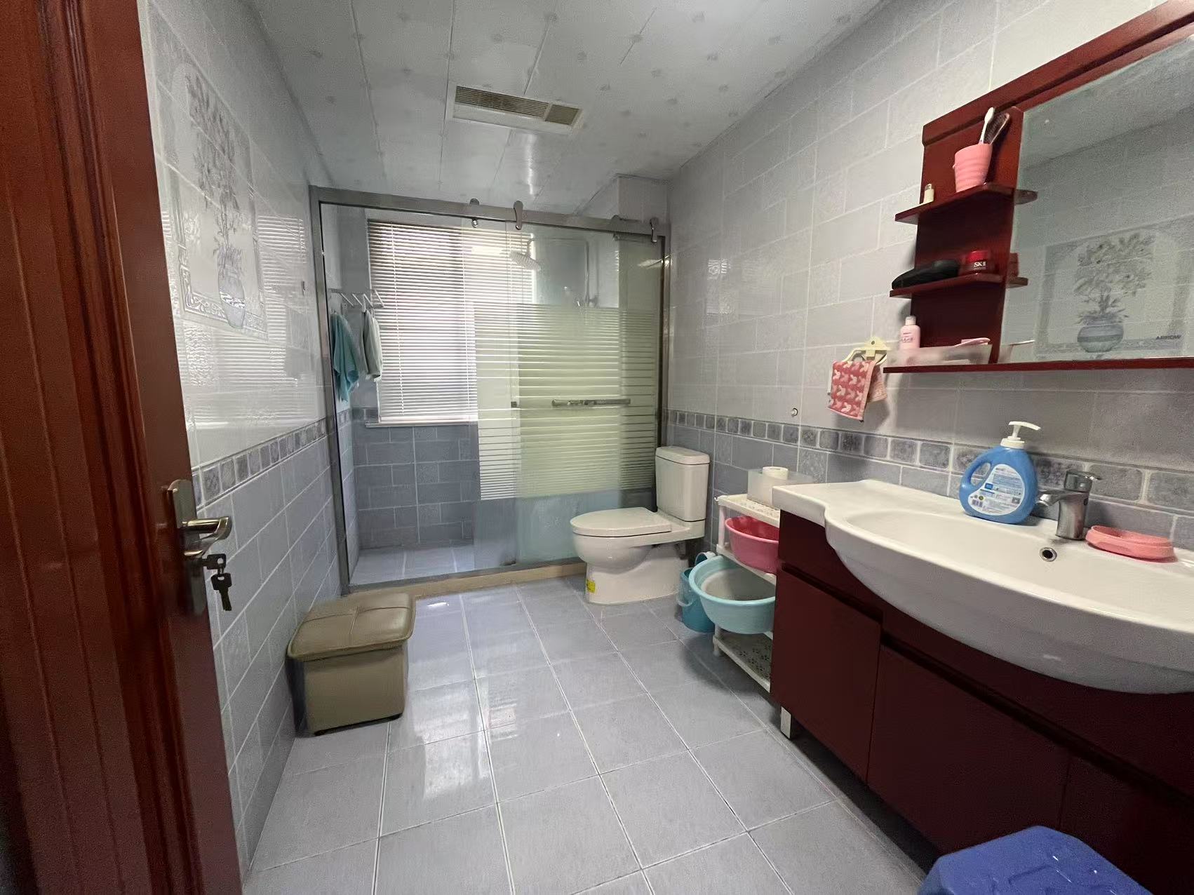 锦安花园一期 4室2厅2卫 142.56m&sup2;