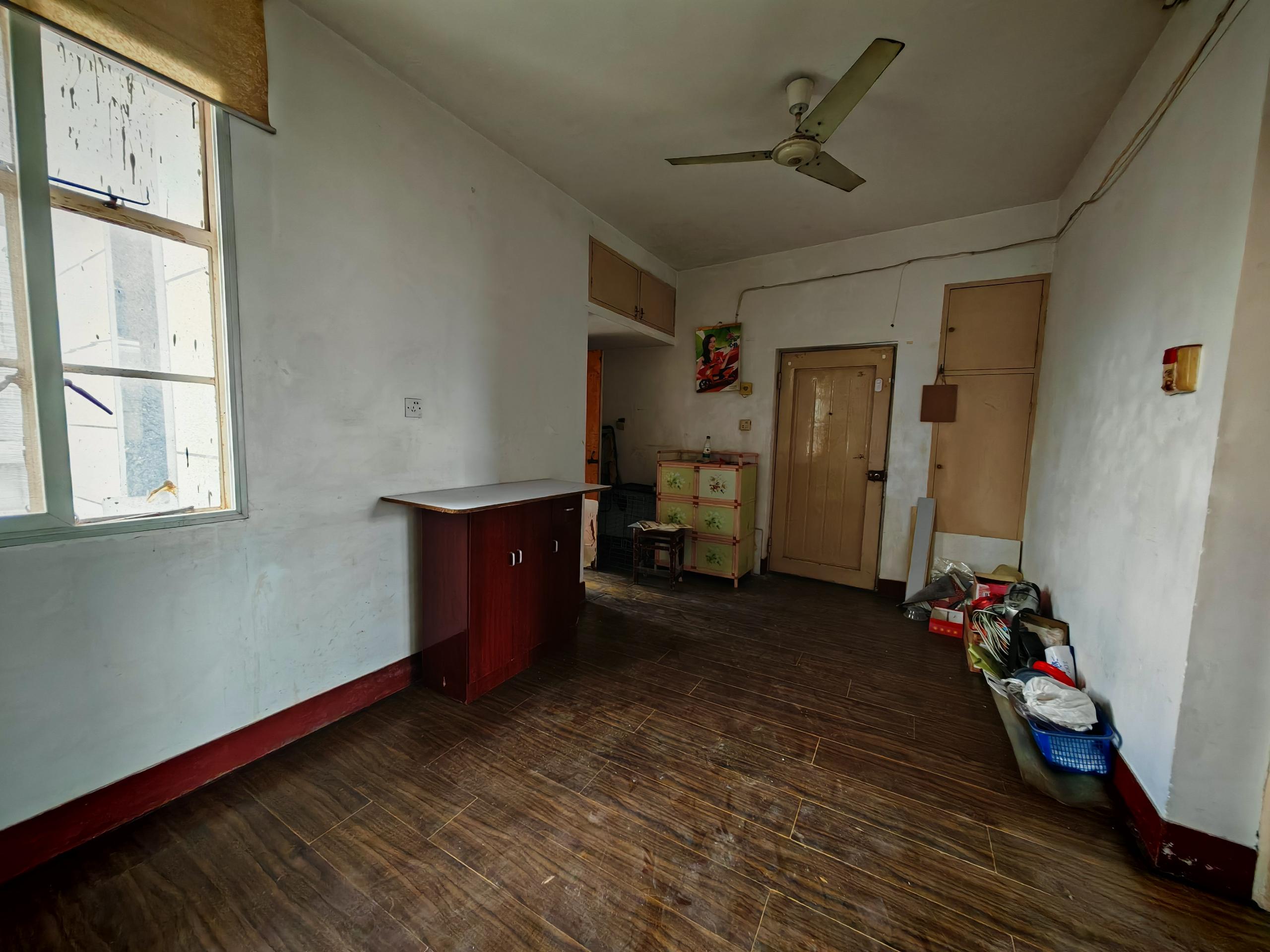 新桥北村 3室1厅1卫 72m²