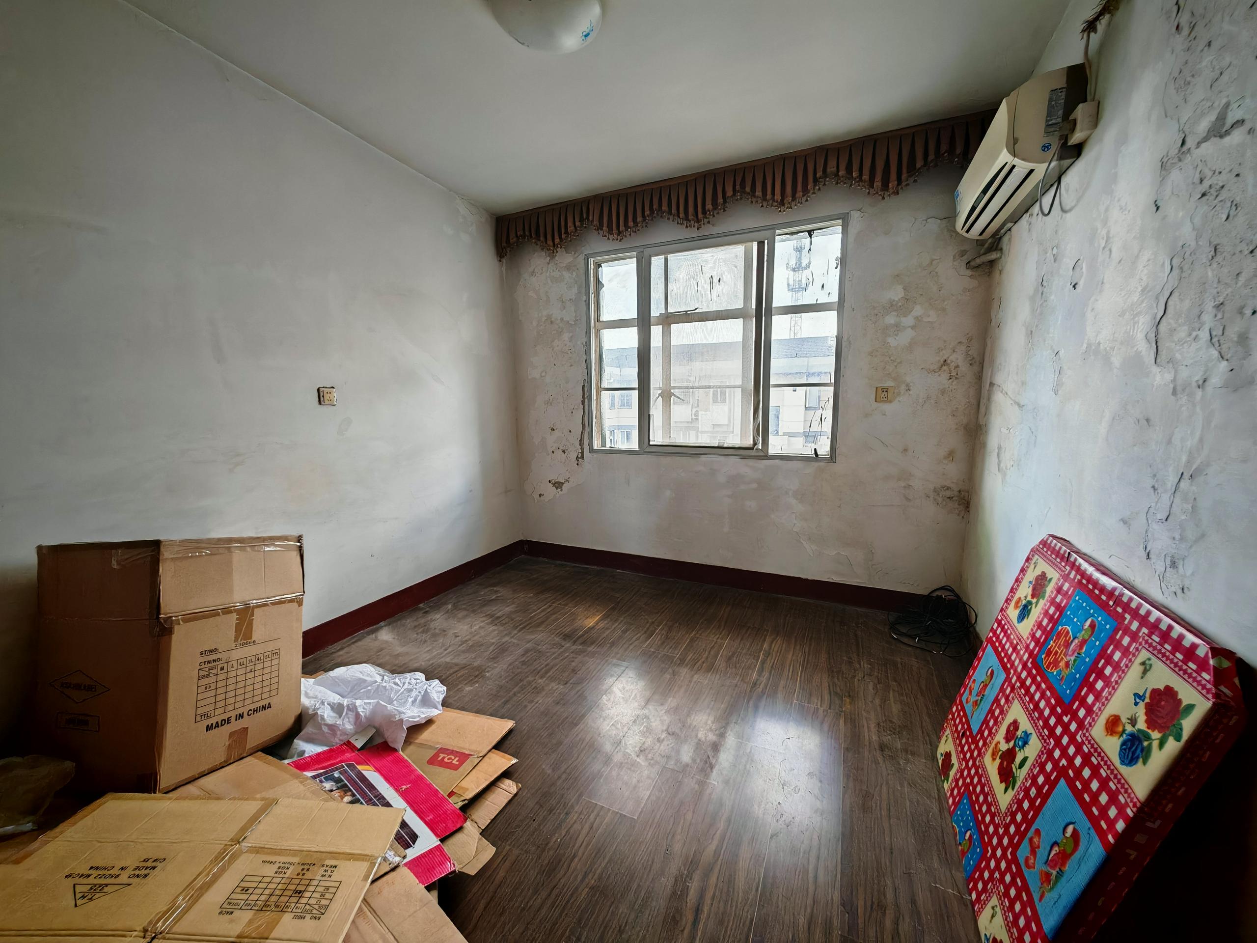 新桥北村 3室1厅1卫 72m&sup2;