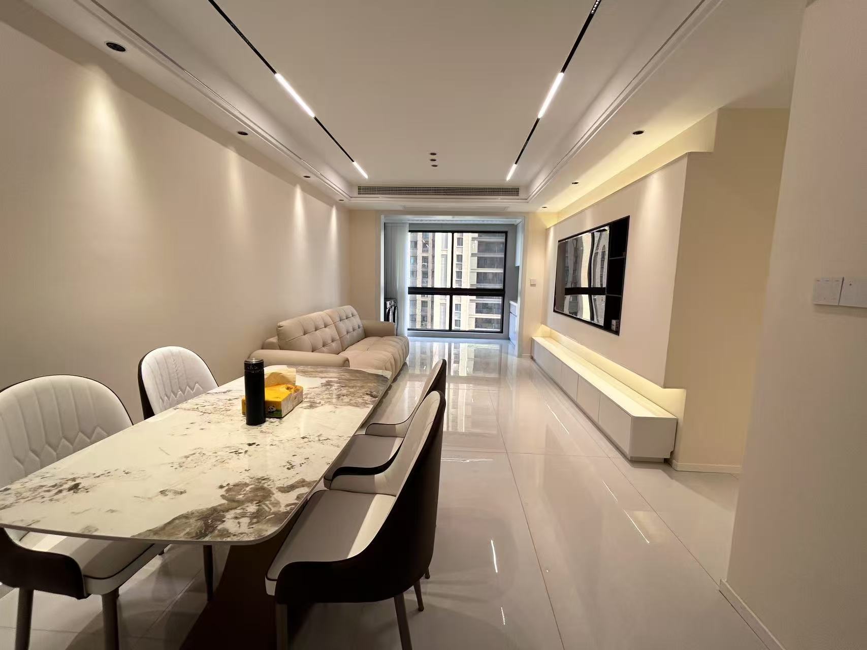 新城香溢紫郡 3室2厅1卫 97.00m&sup2;