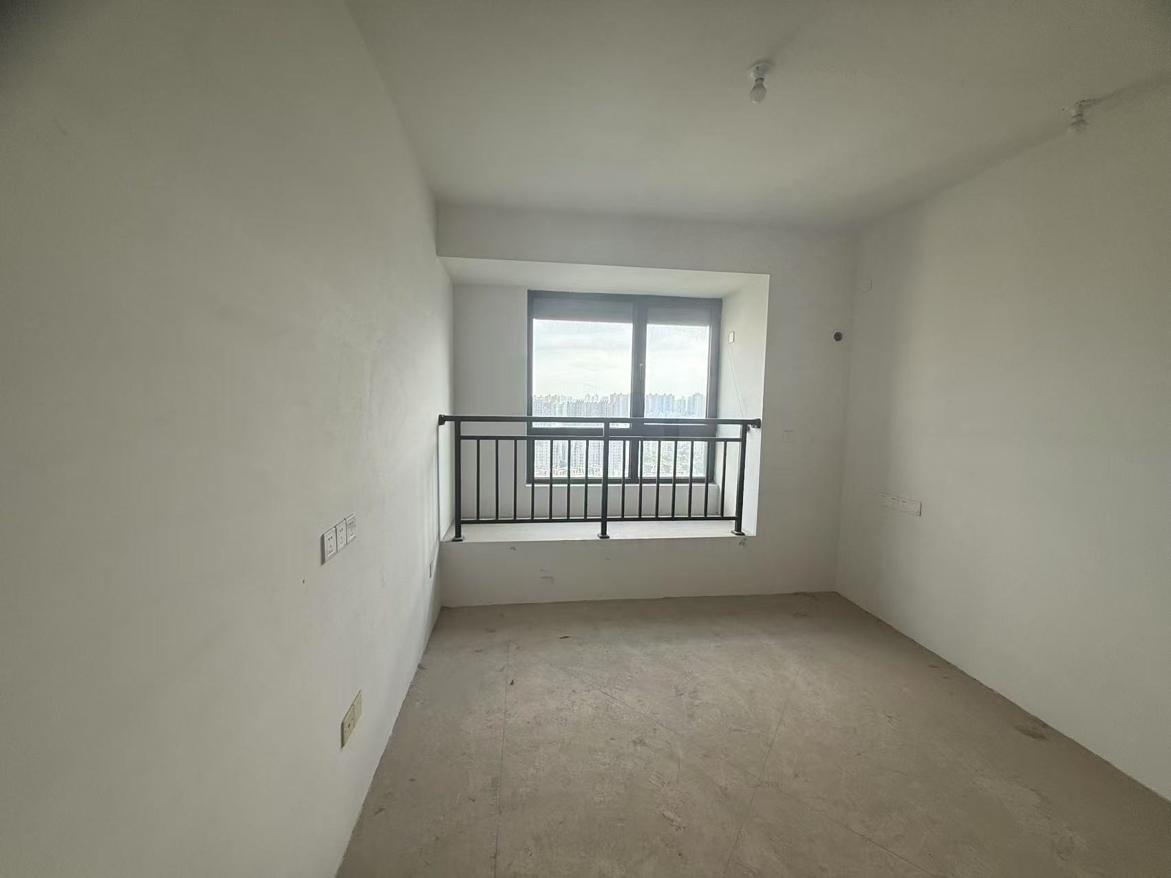 苏建阳光新城 3室1厅1卫 106m&sup2;