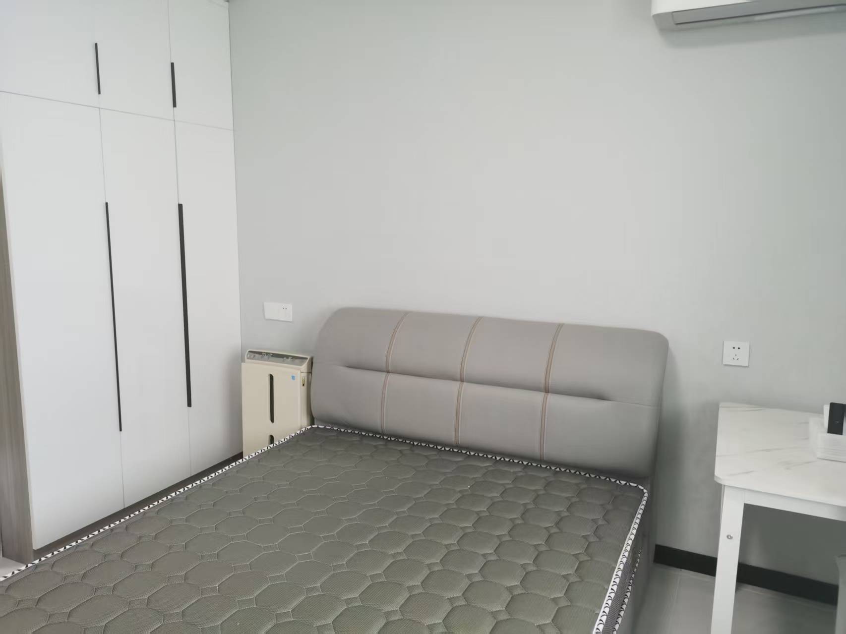 涌鑫八达通广场 1室1厅1卫 33m&sup2;