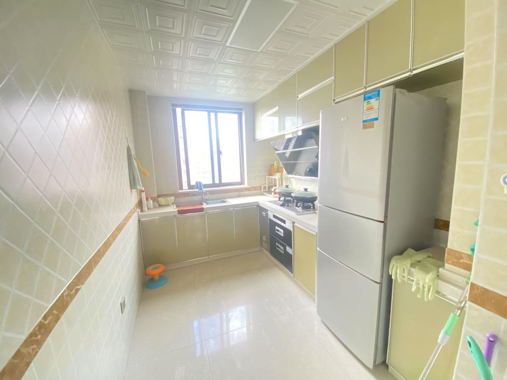 万濠星城 3室2厅1卫 128.00m&sup2;