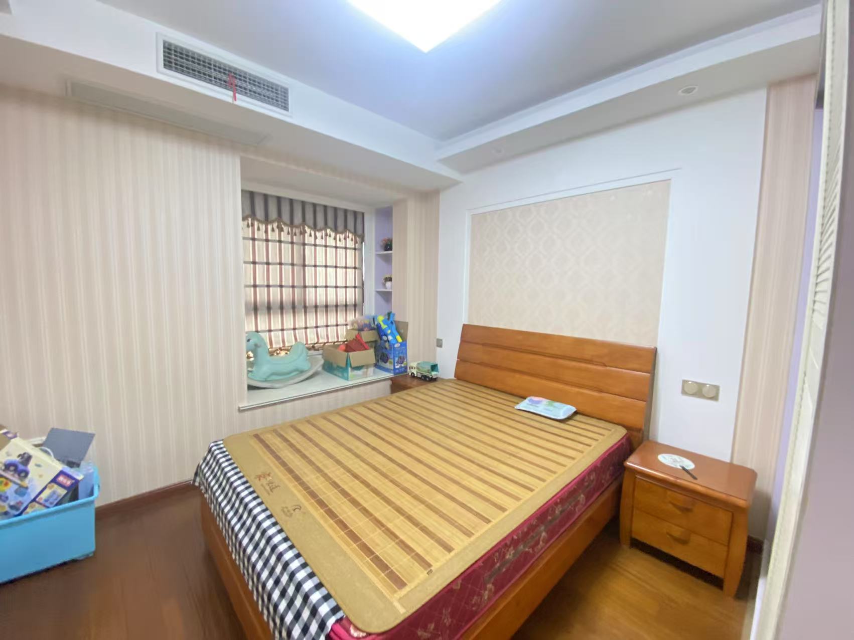 万濠星城 3室2厅1卫 128.00m&sup2;