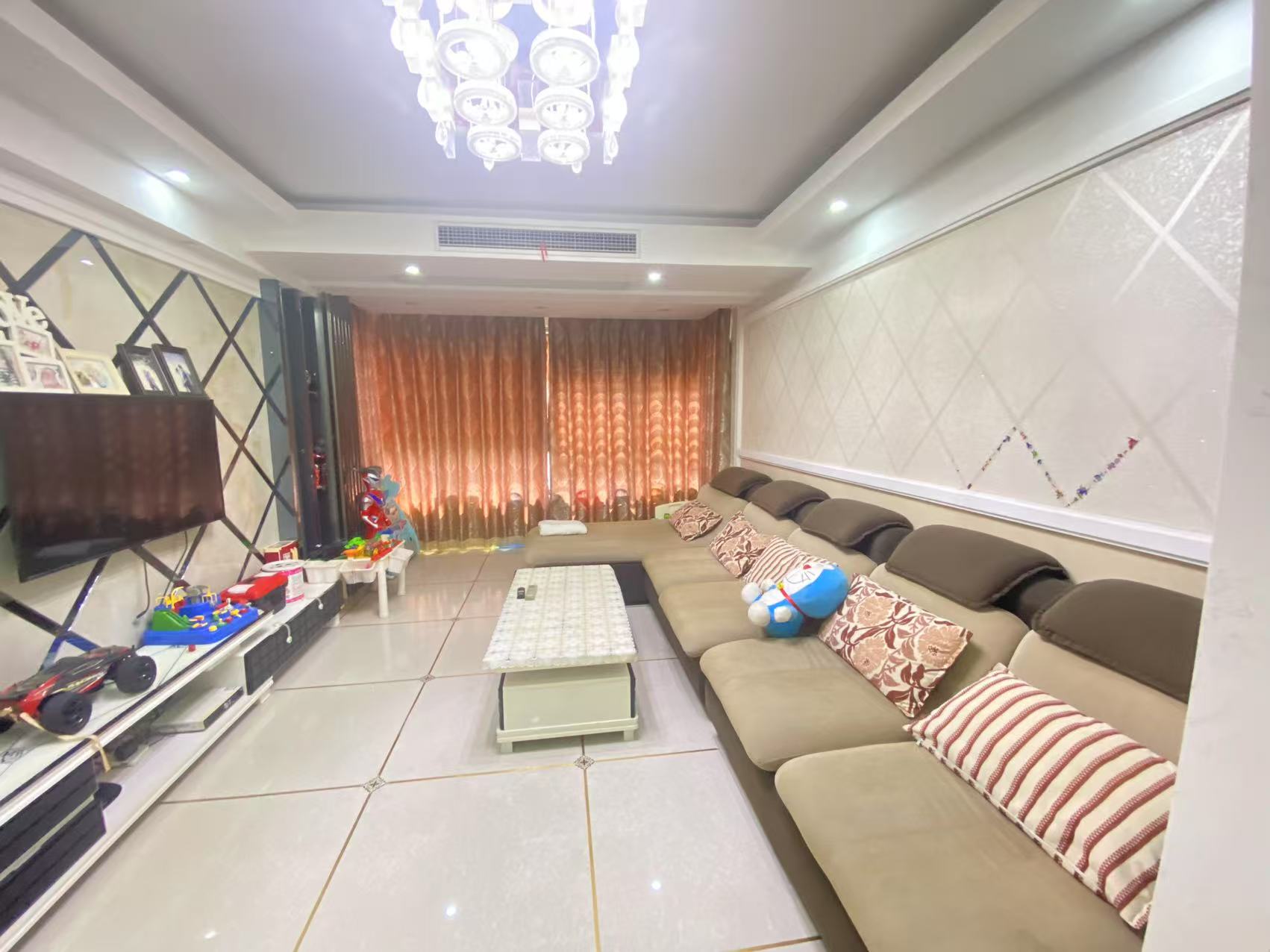 万濠星城 3室2厅1卫 128.00m&sup2;