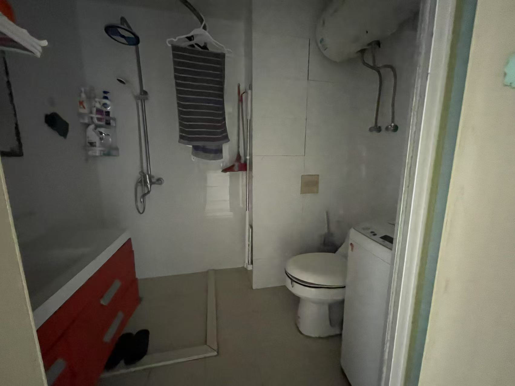 美丽华红木大世界 1室1厅1卫 28m&sup2;