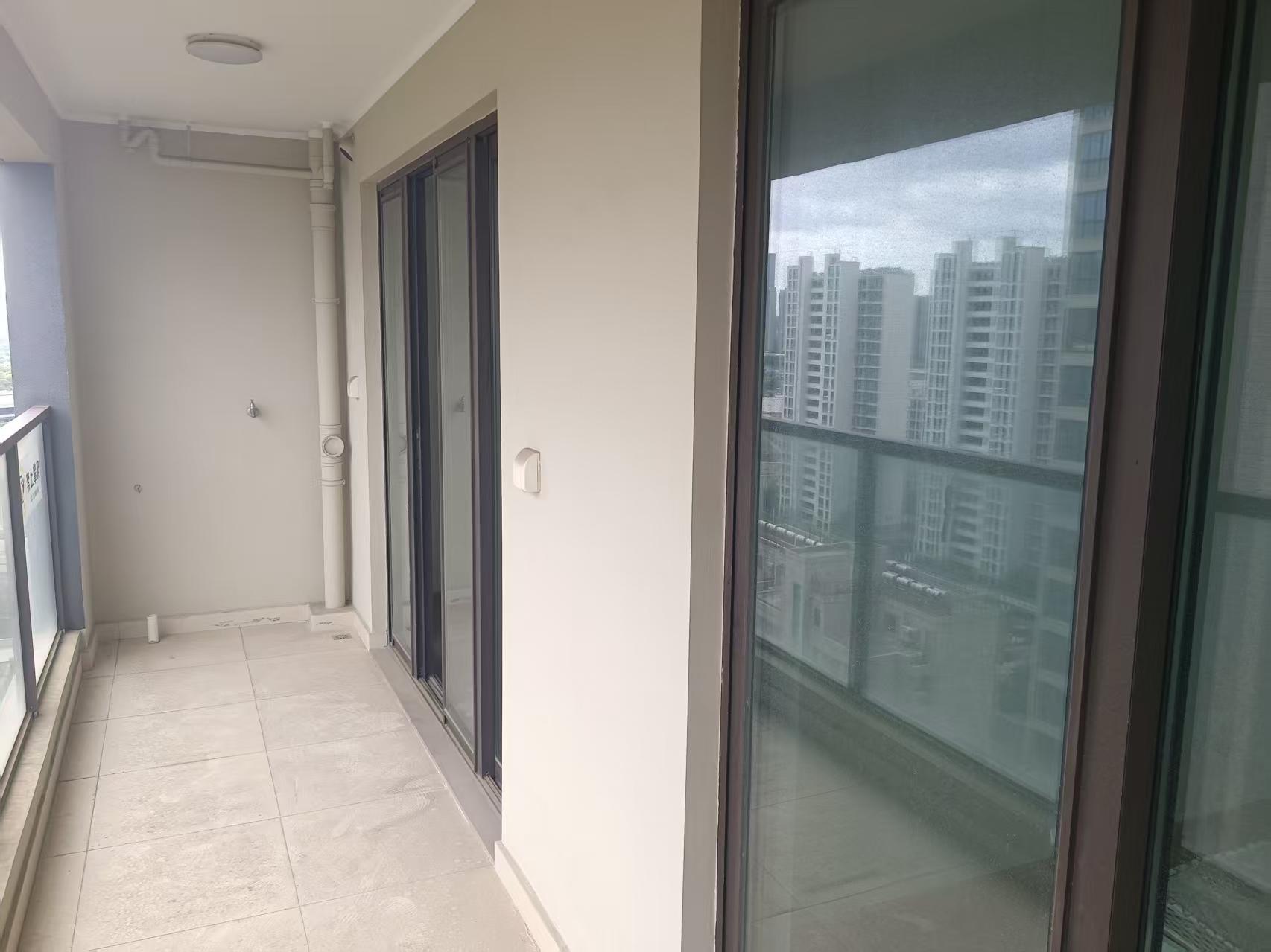 时光漫城 3室1厅2卫 117m&sup2;