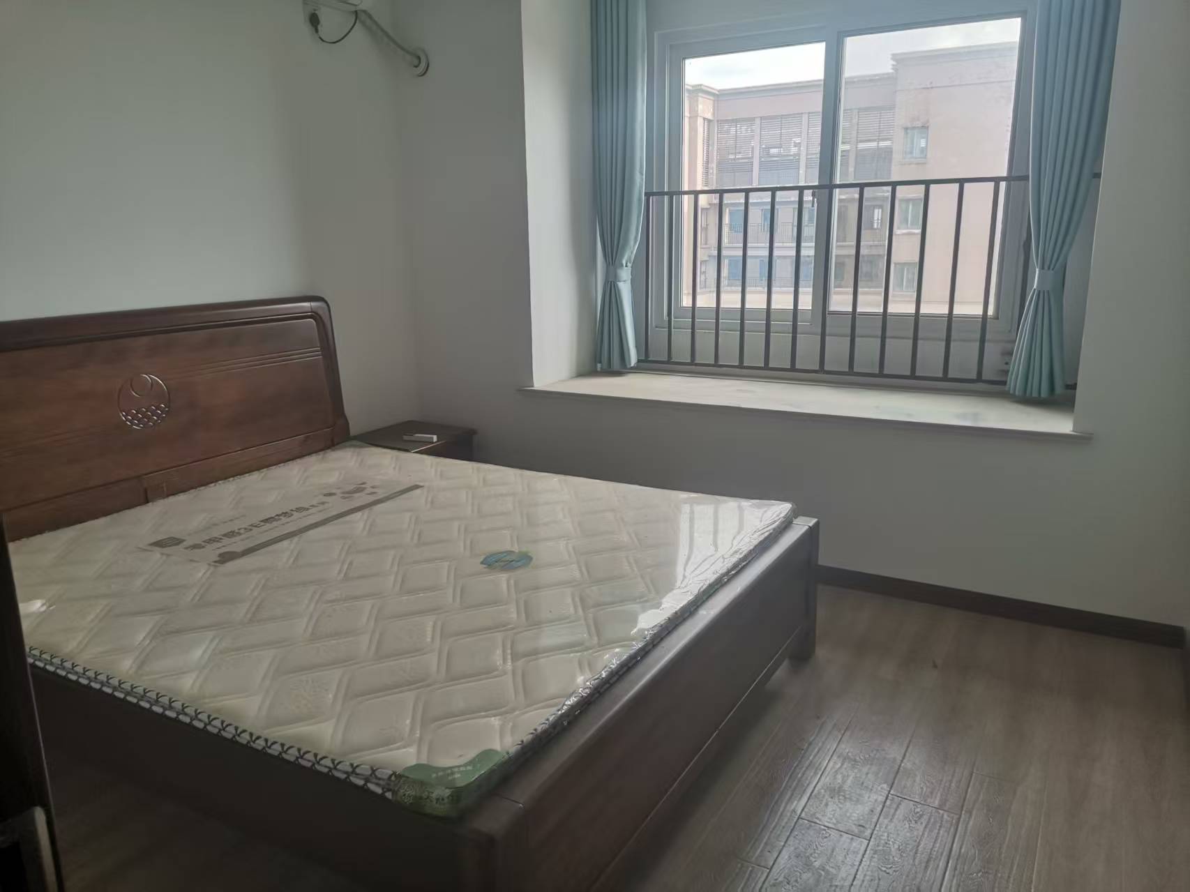 景瑞御府 2室2厅1卫 80m&sup2;