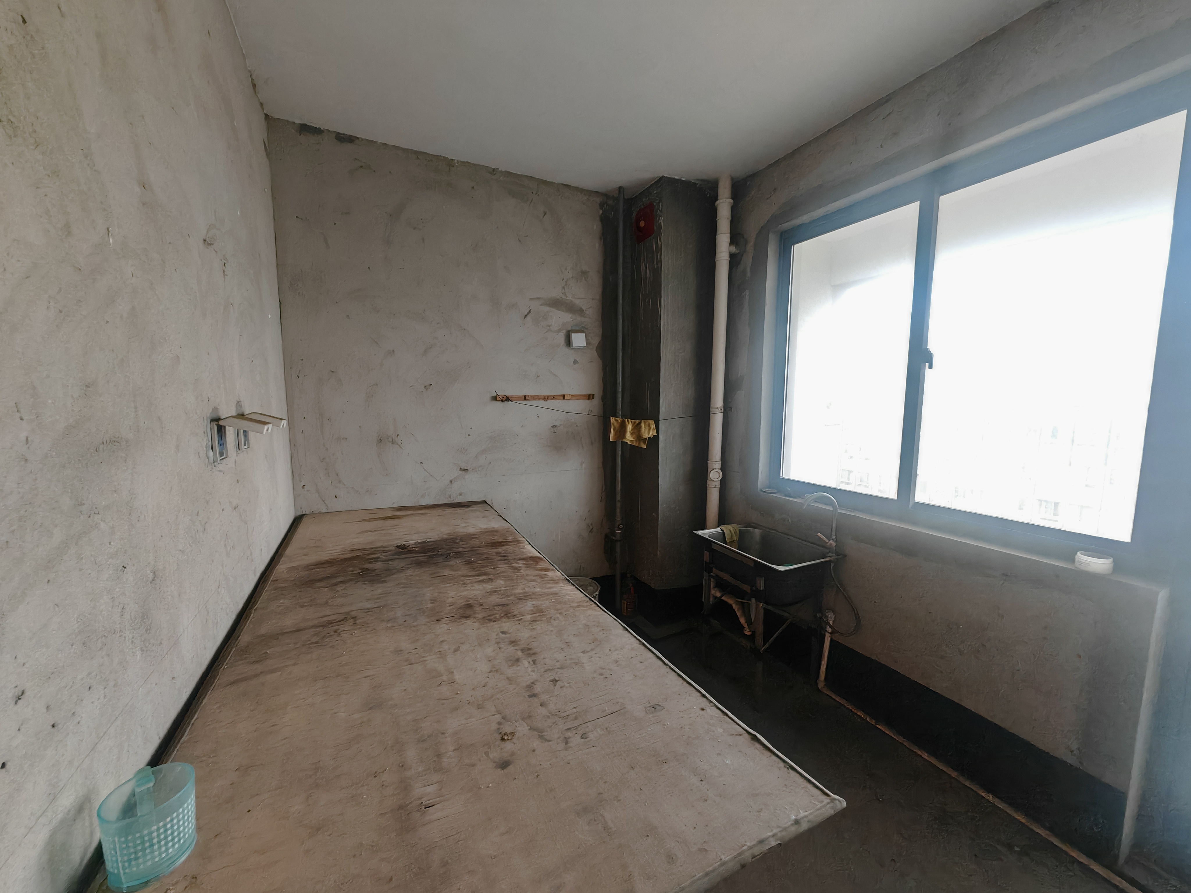 星源名苑 4室2厅2卫 142.00m&sup2;