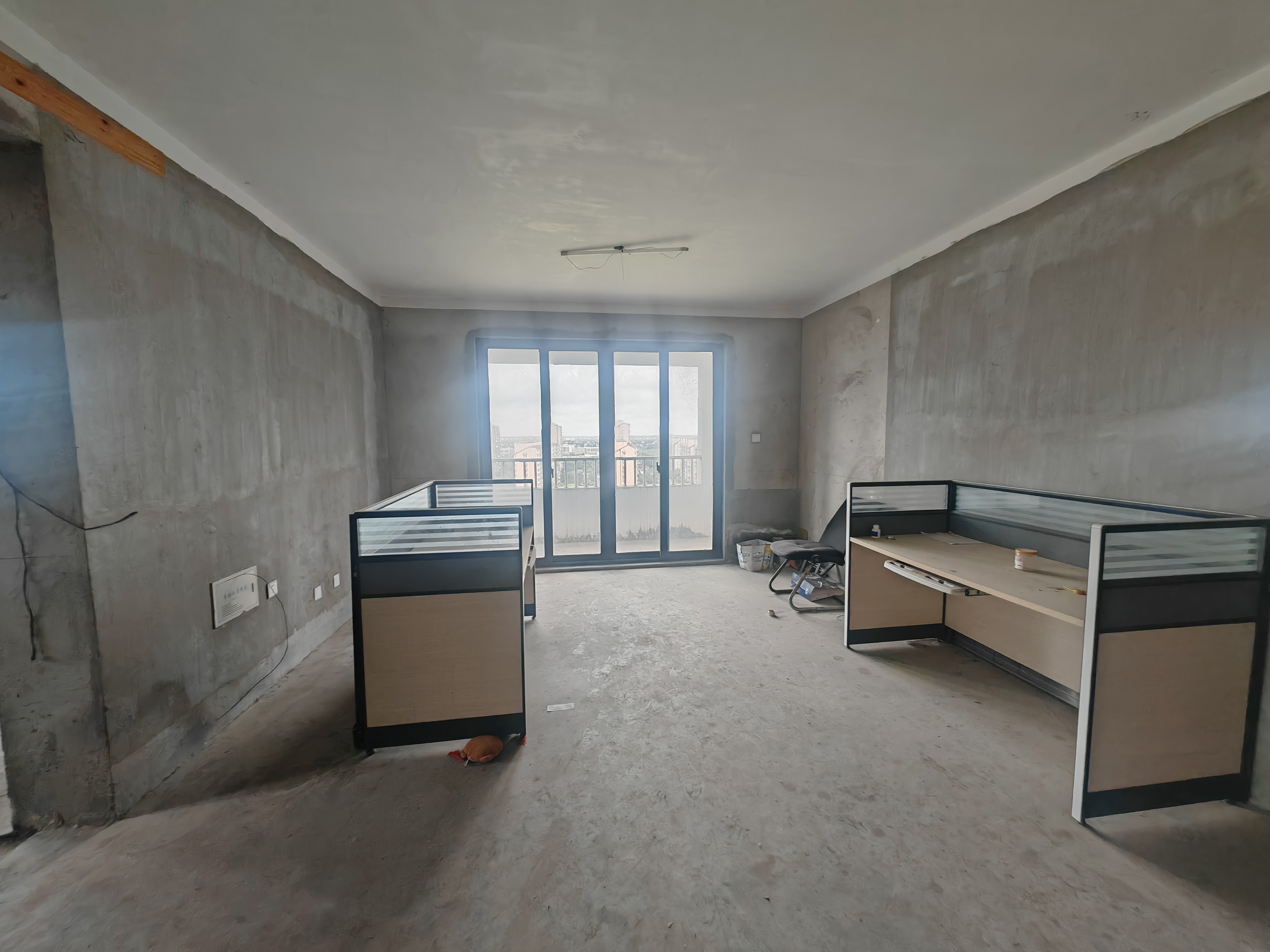 星源名苑 4室2厅2卫 142.00m&sup2;