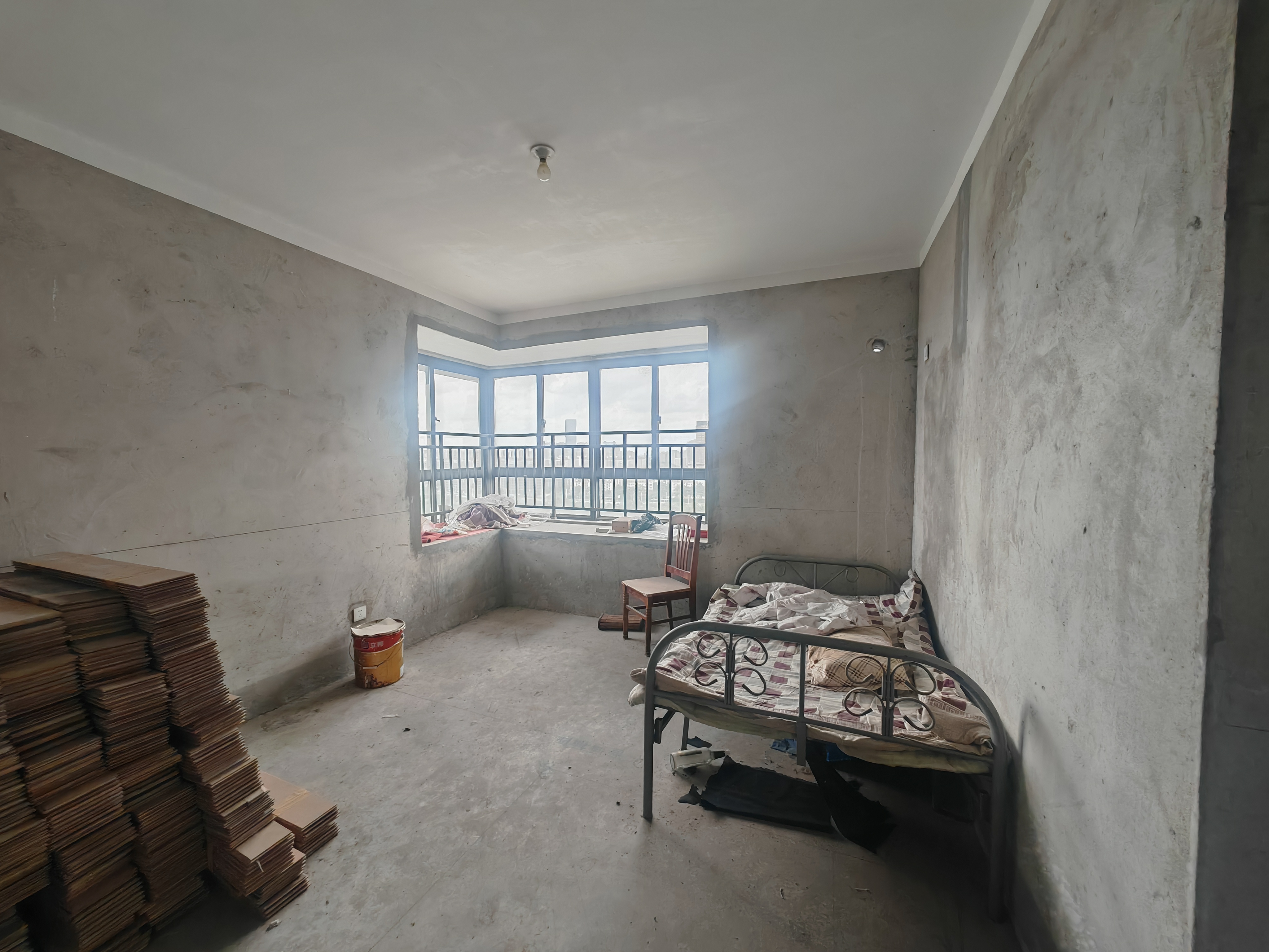 星源名苑 4室2厅2卫 142.00m&sup2;