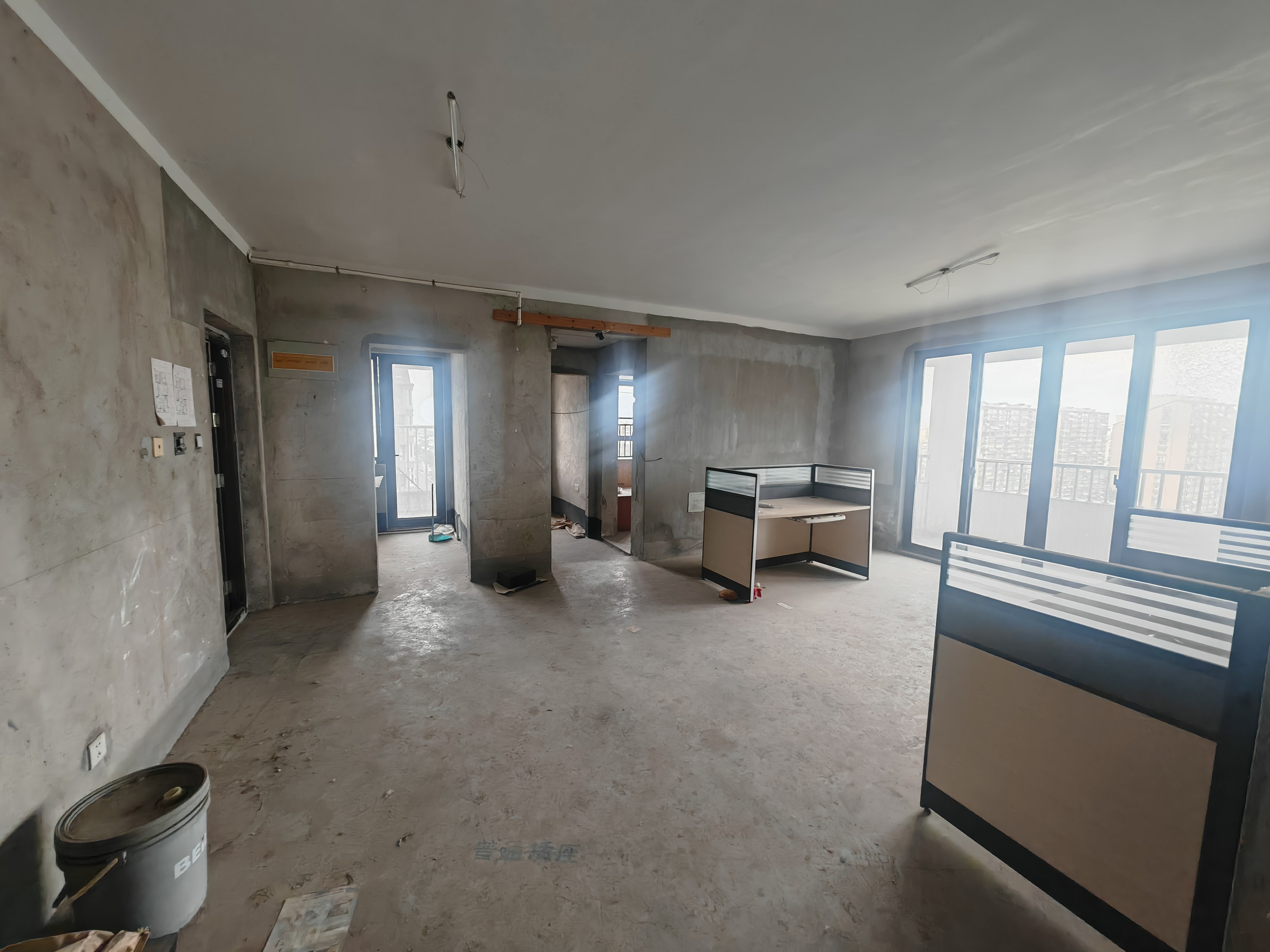 星源名苑 4室2厅2卫 142.00m&sup2;