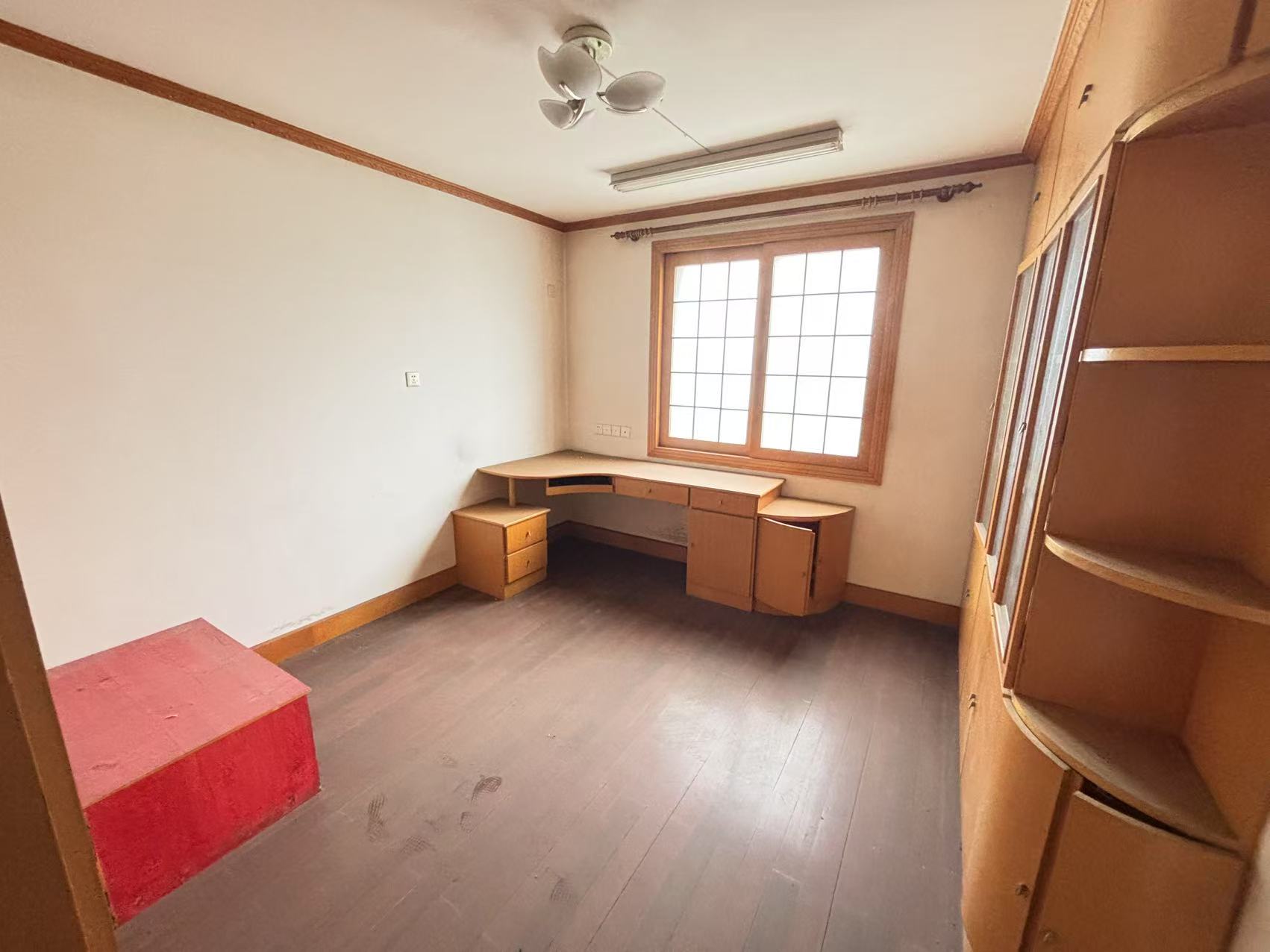 北郭东村南区 3室2厅2卫 129.79m&sup2;