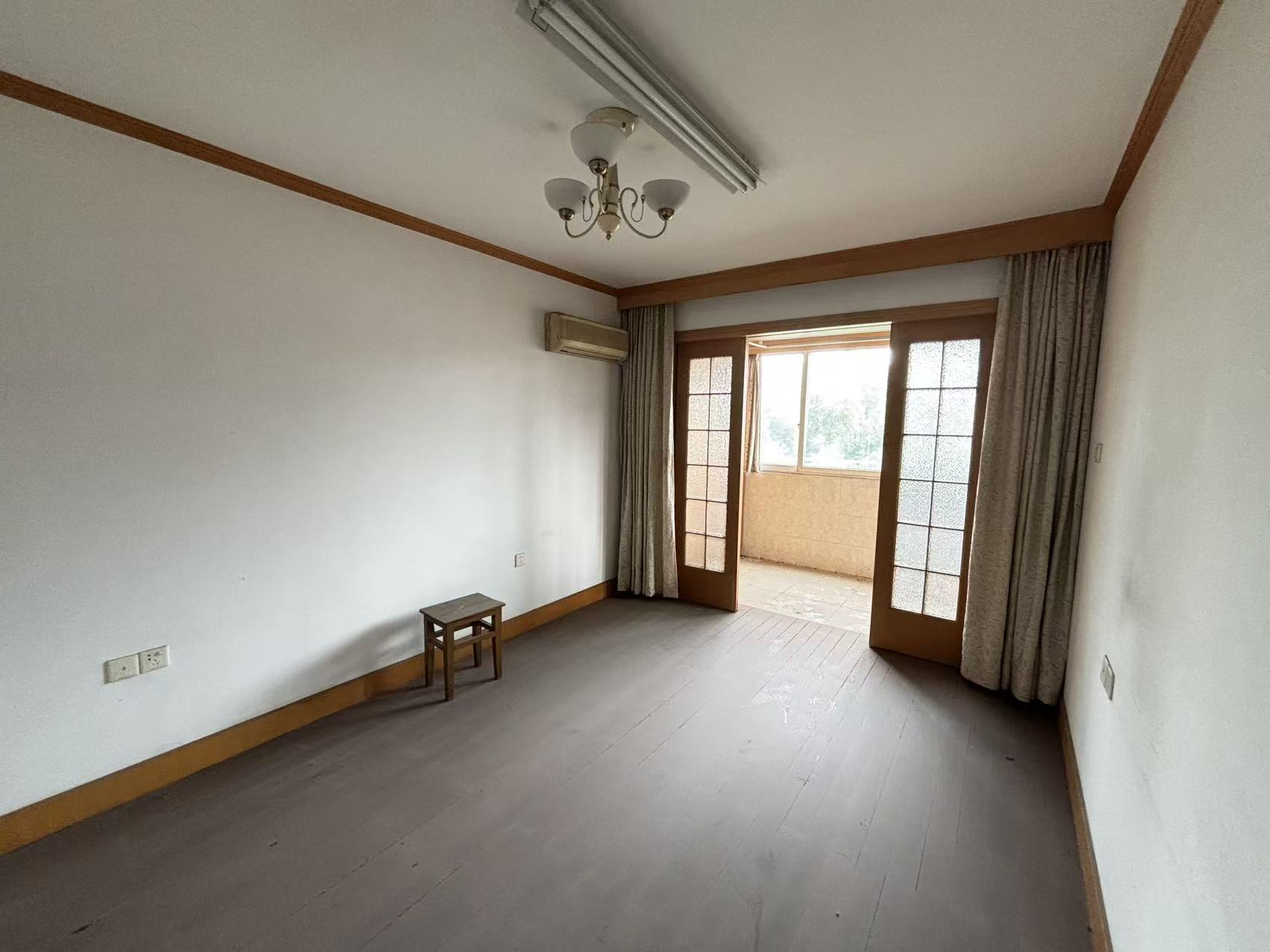 北郭东村南区 3室2厅2卫 129.79m&sup2;