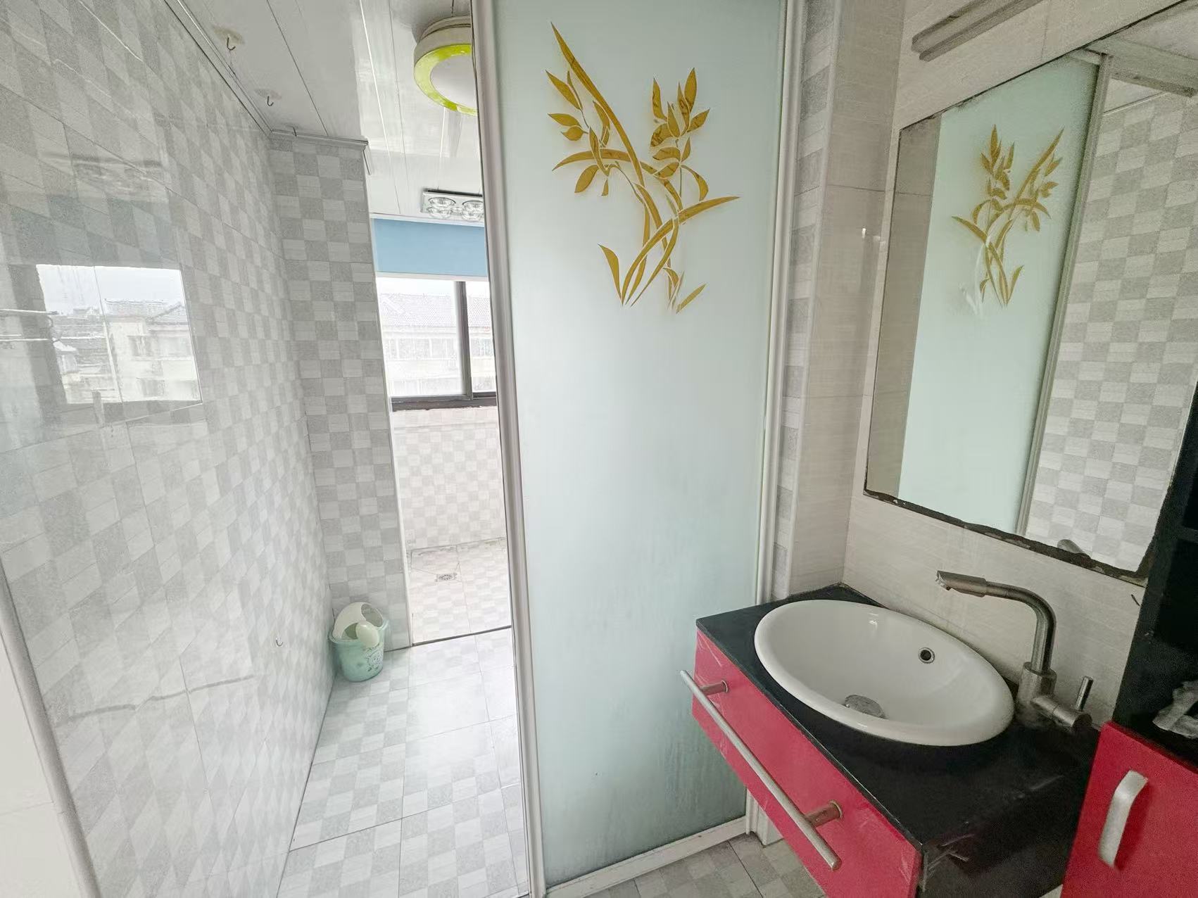 北濠桥东村 2室1厅1卫 90m&sup2;