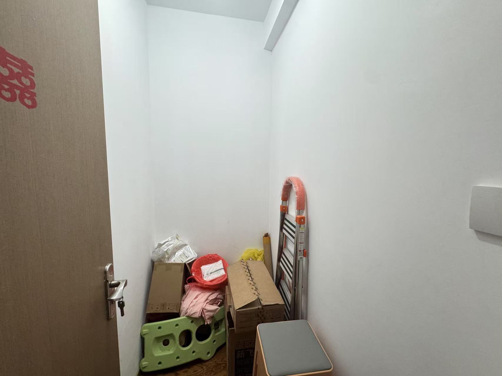 万濠禧园 3室2厅2卫 112m&sup2;