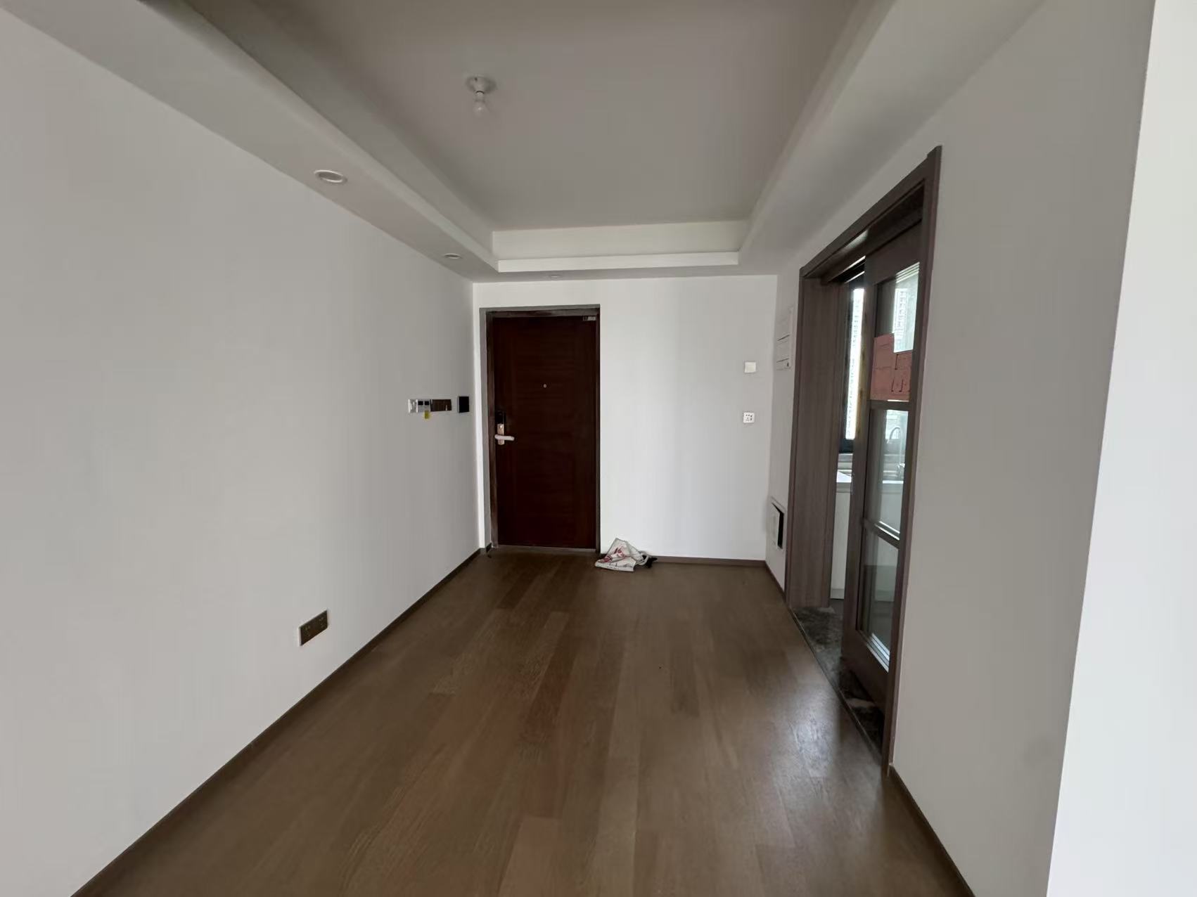 卓越府 3室2厅2卫 118m²