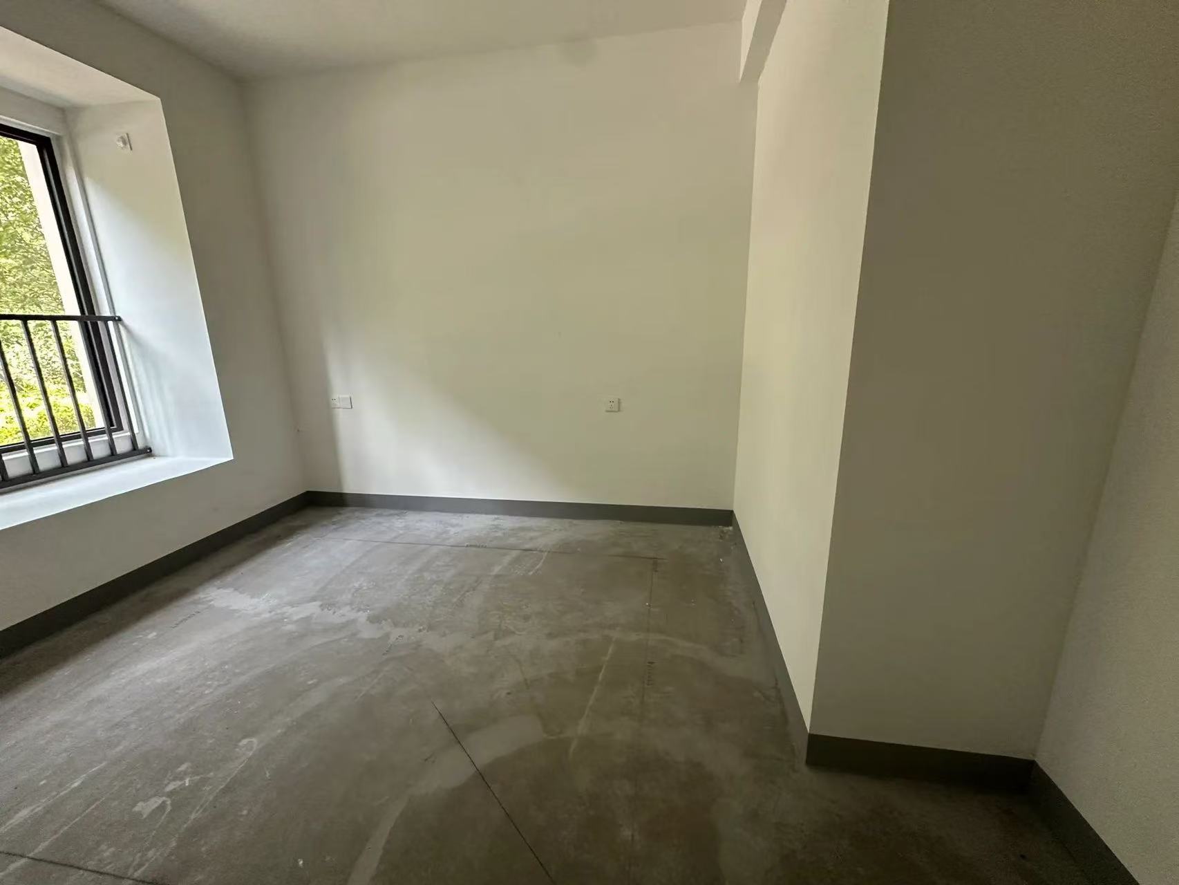 建发御珑湾 4室2厅3卫 177m&sup2;
