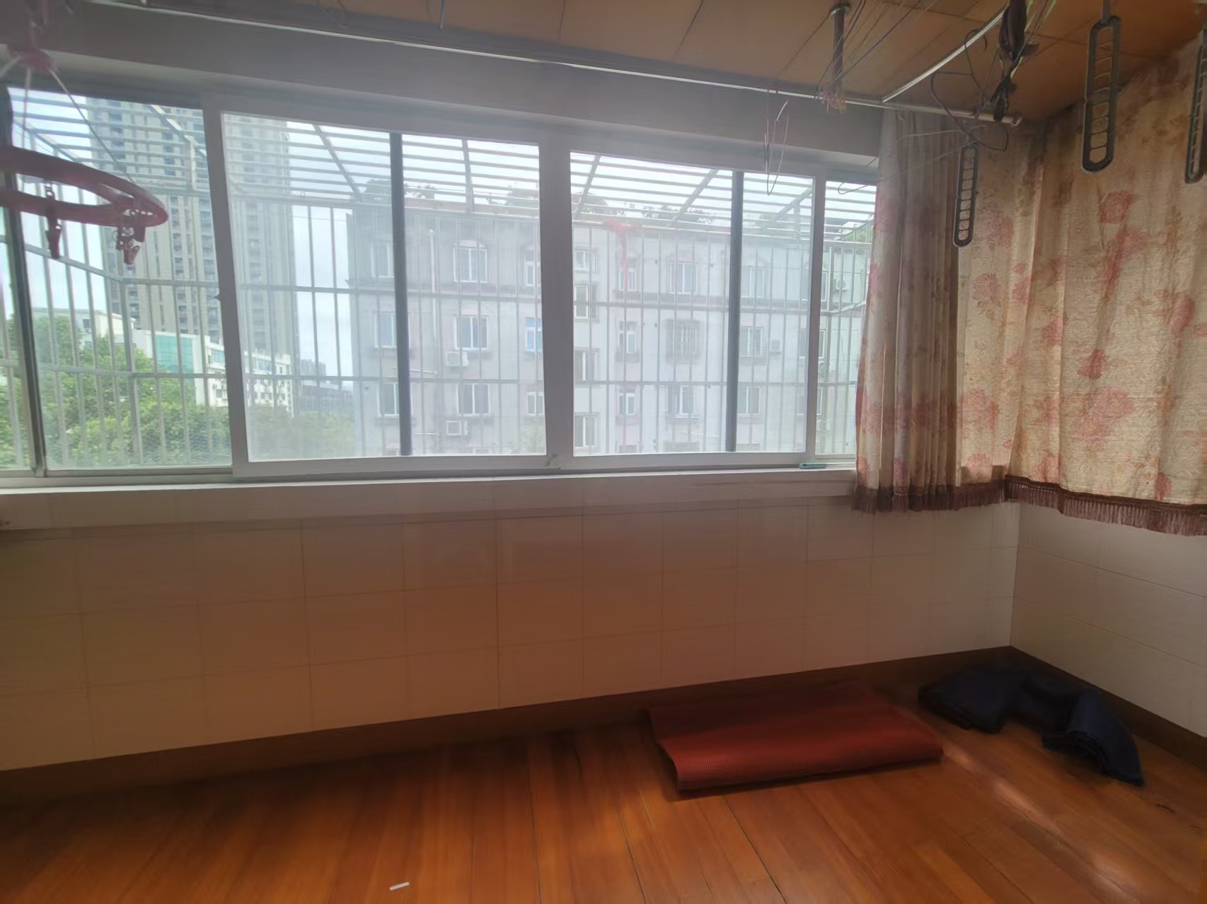 德民花苑东区 3室1厅1卫 103m&sup2;