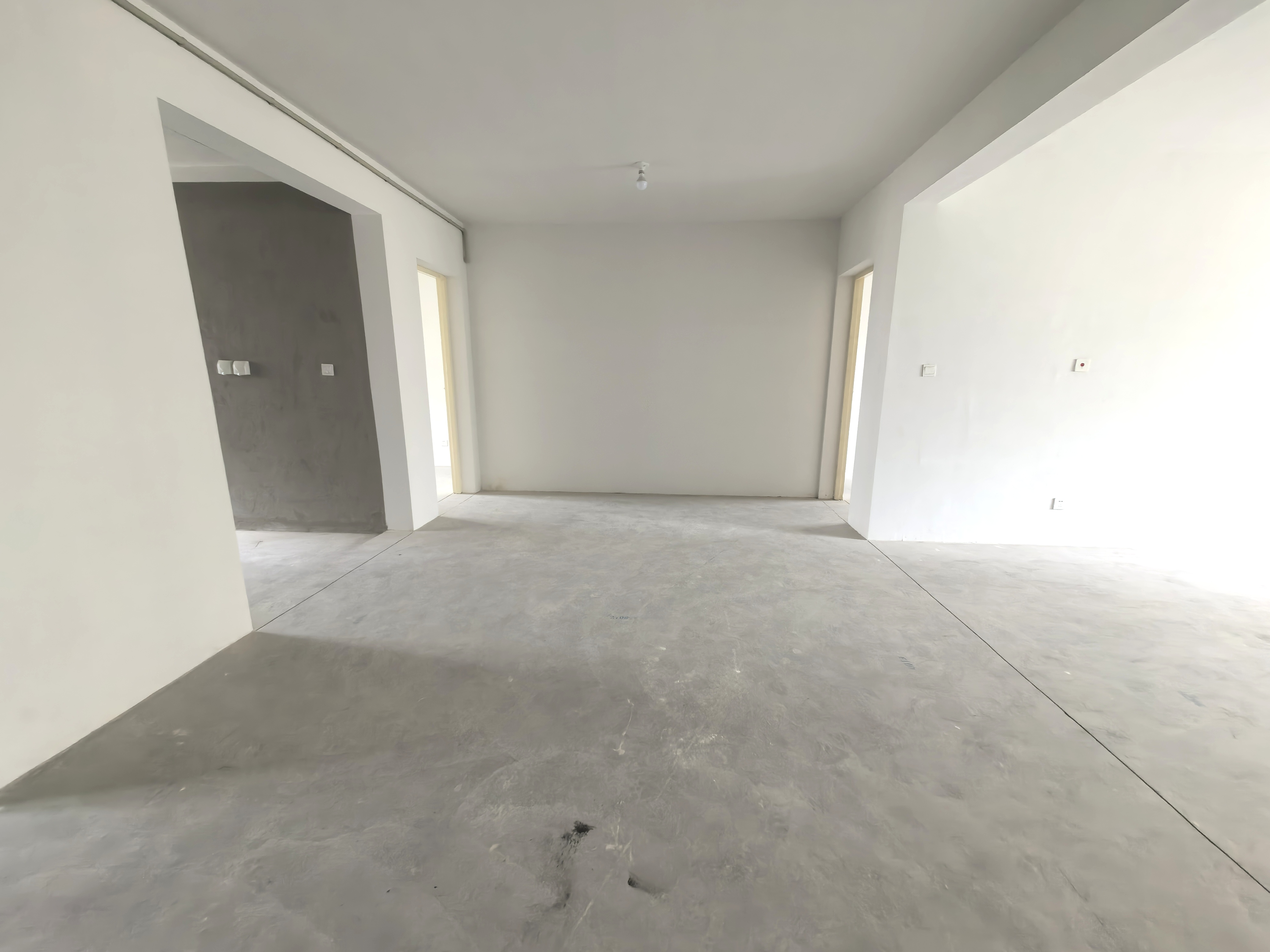 十里花苑 3室2厅2卫 150m&sup2;