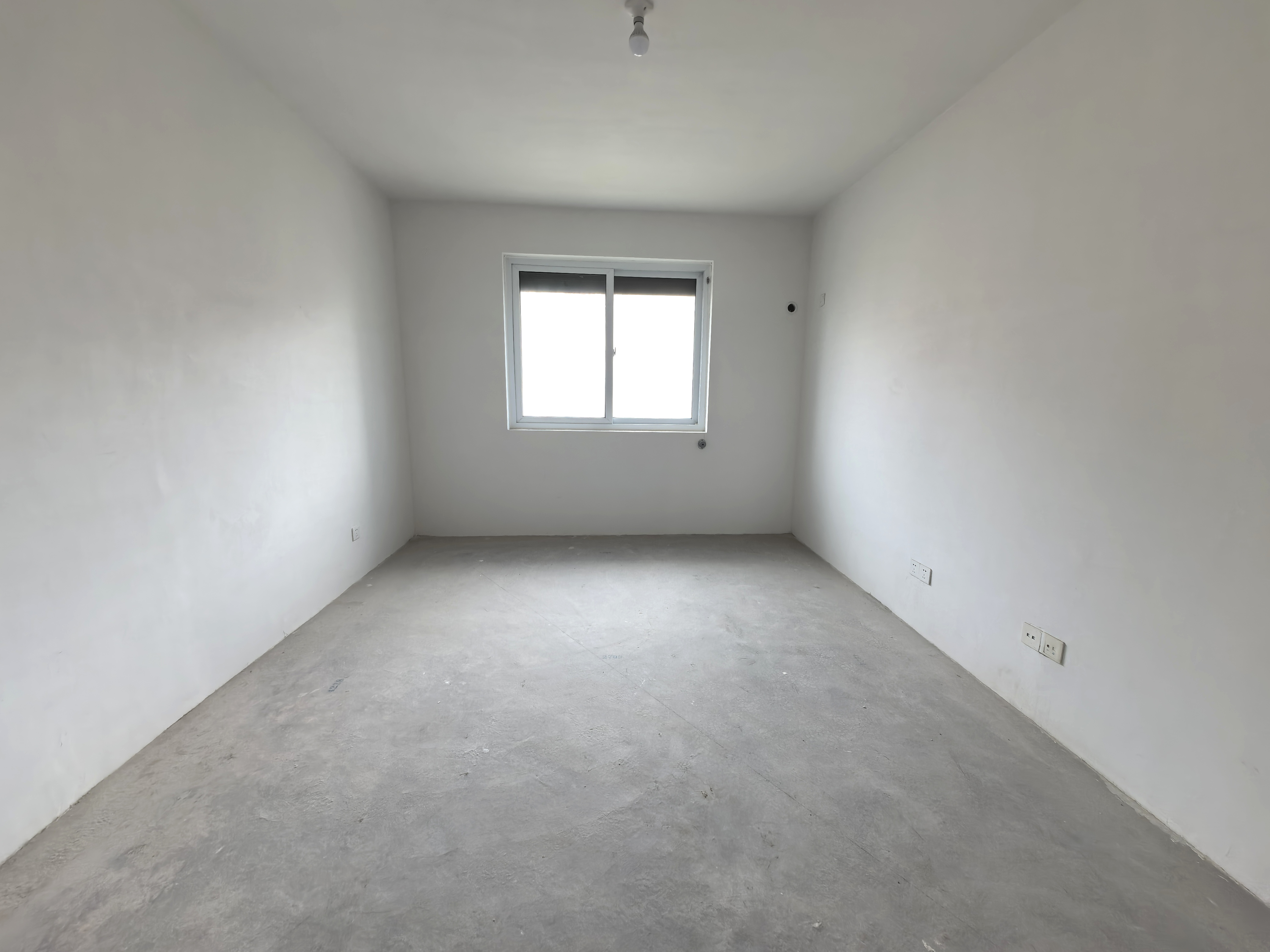 十里花苑 3室2厅2卫 150m&sup2;