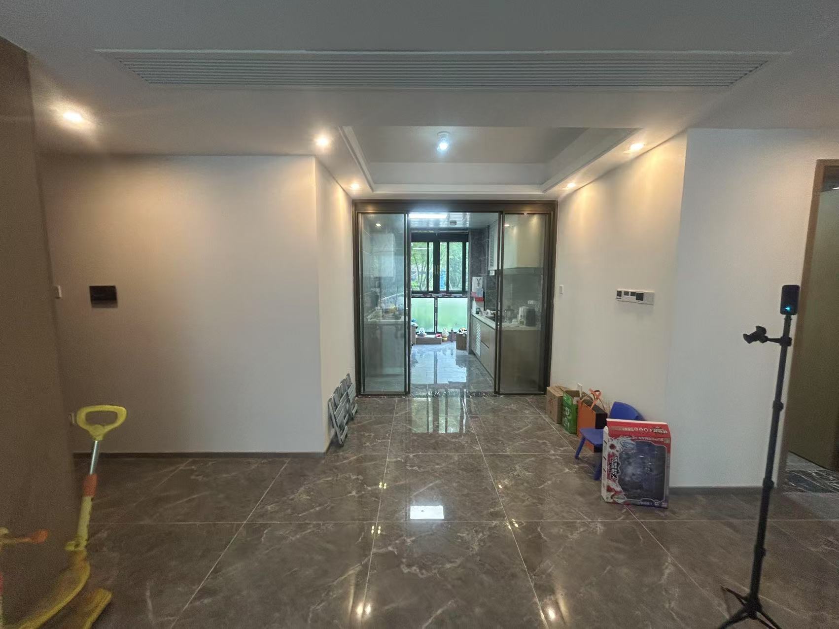 远创宸樾 3室2厅2卫 290.00m&sup2;