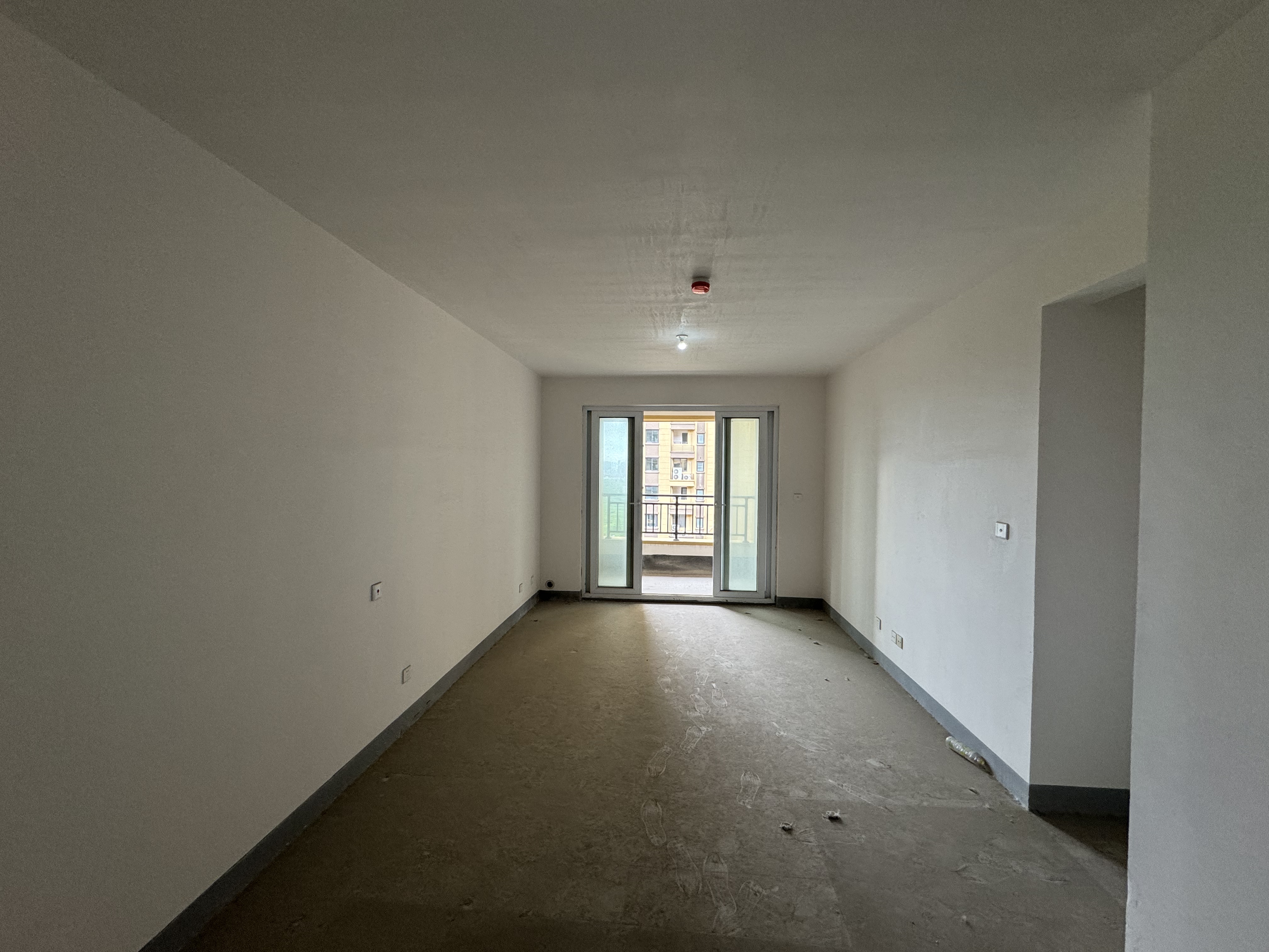 新城香溢紫郡 3室1厅1卫 97m&sup2;