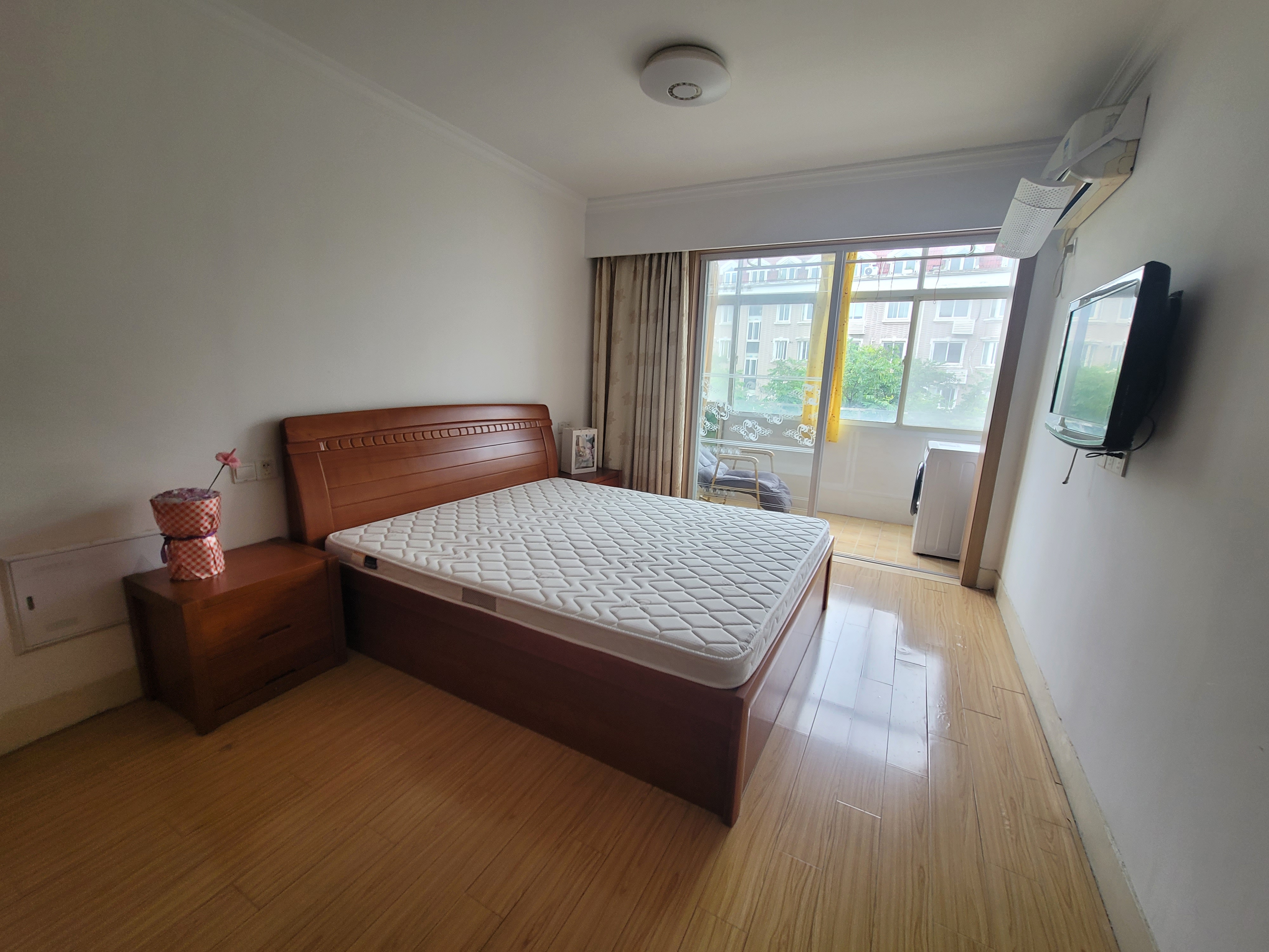 北濠桥东村 1室1厅1卫 45m&sup2;