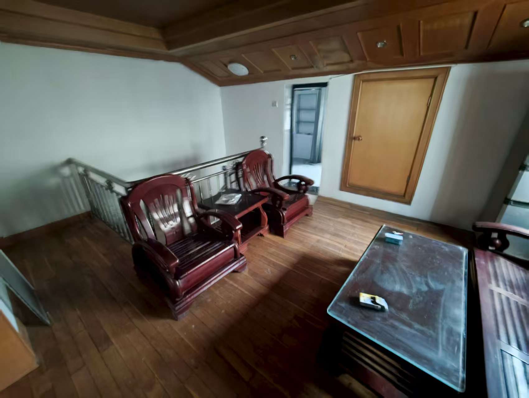 南川园新村 7室2厅2卫 70.00m&sup2;