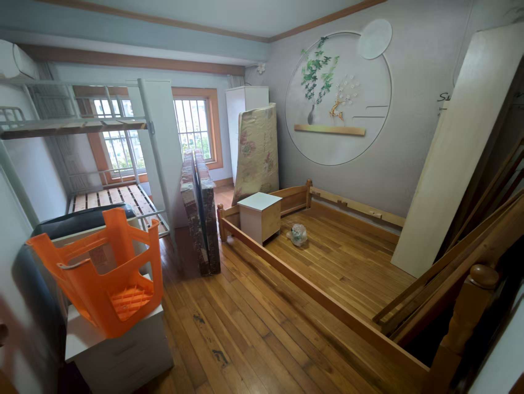 南川园新村 7室2厅2卫 70.00m&sup2;