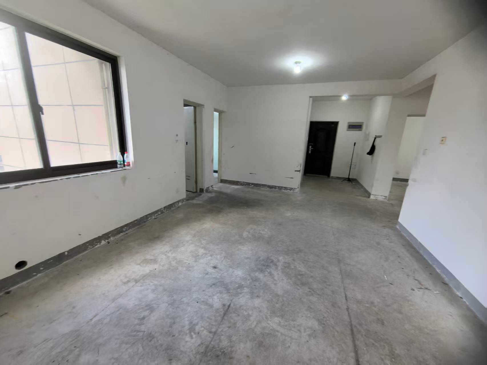 同和嘉苑东区 3室1厅1卫 122.00m²