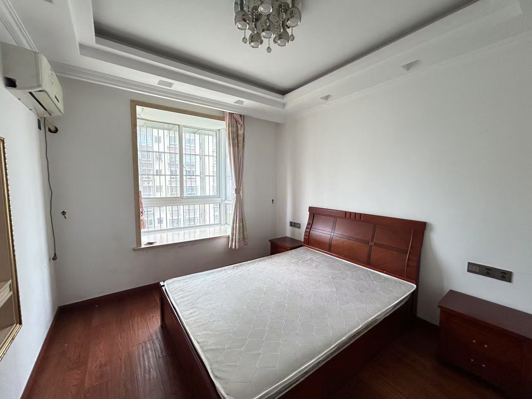 天霞苑 2室1厅1卫 98.00m&sup2;