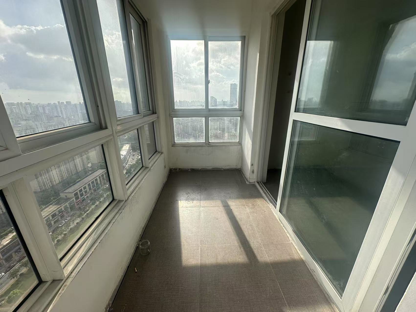 学士府 5室2厅2卫 156.00m&sup2;