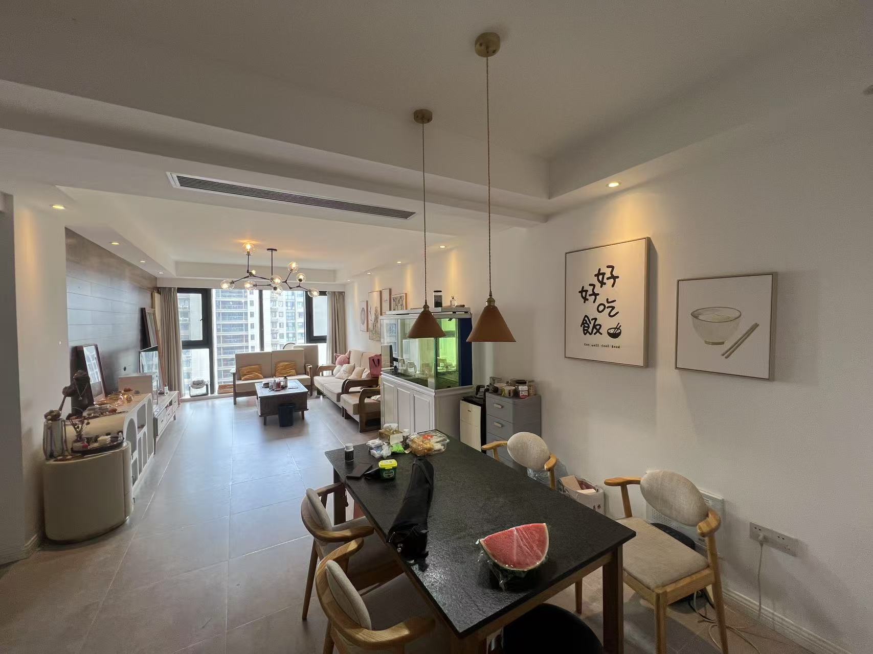 南山湖一号 3室2厅1卫 115m&sup2;