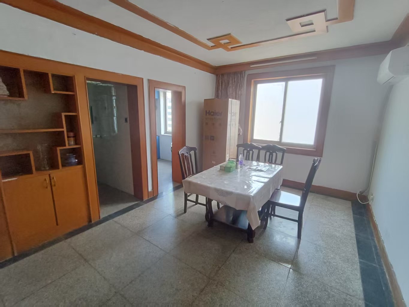 濠东路63号 3室1厅1卫 90m&sup2;