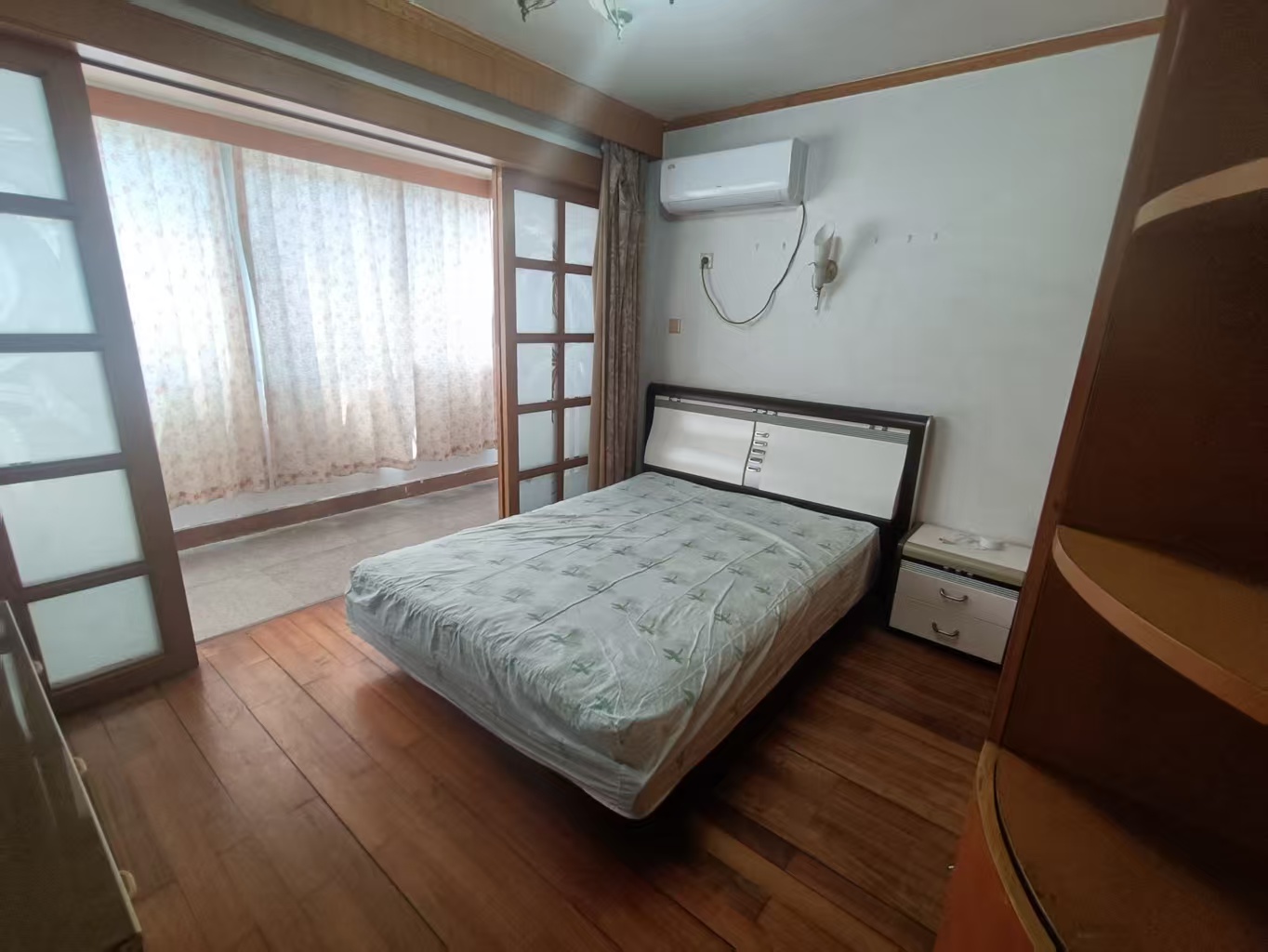 濠东路63号 3室1厅1卫 90m&sup2;