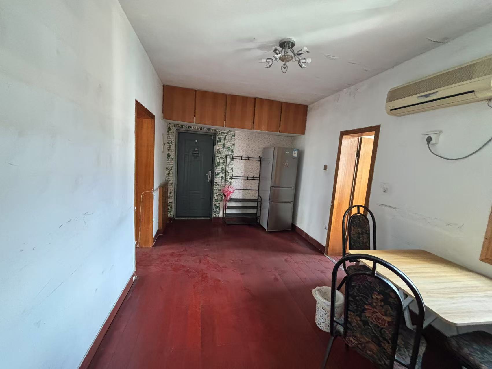 新建路新村(新建花苑) 2室1厅1卫 56.12m²