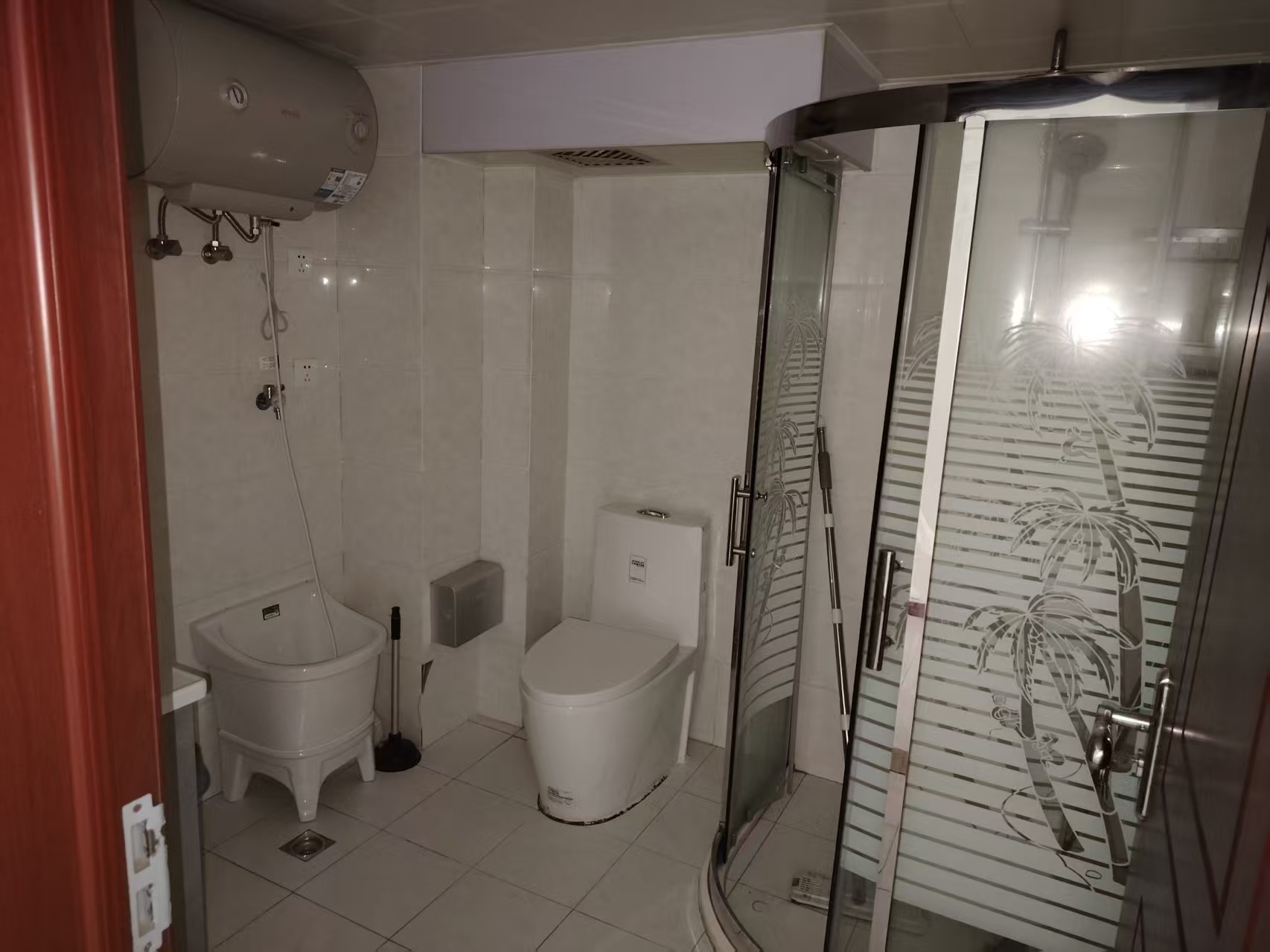 恒隆国际 2室1厅2卫 69.00m&sup2;