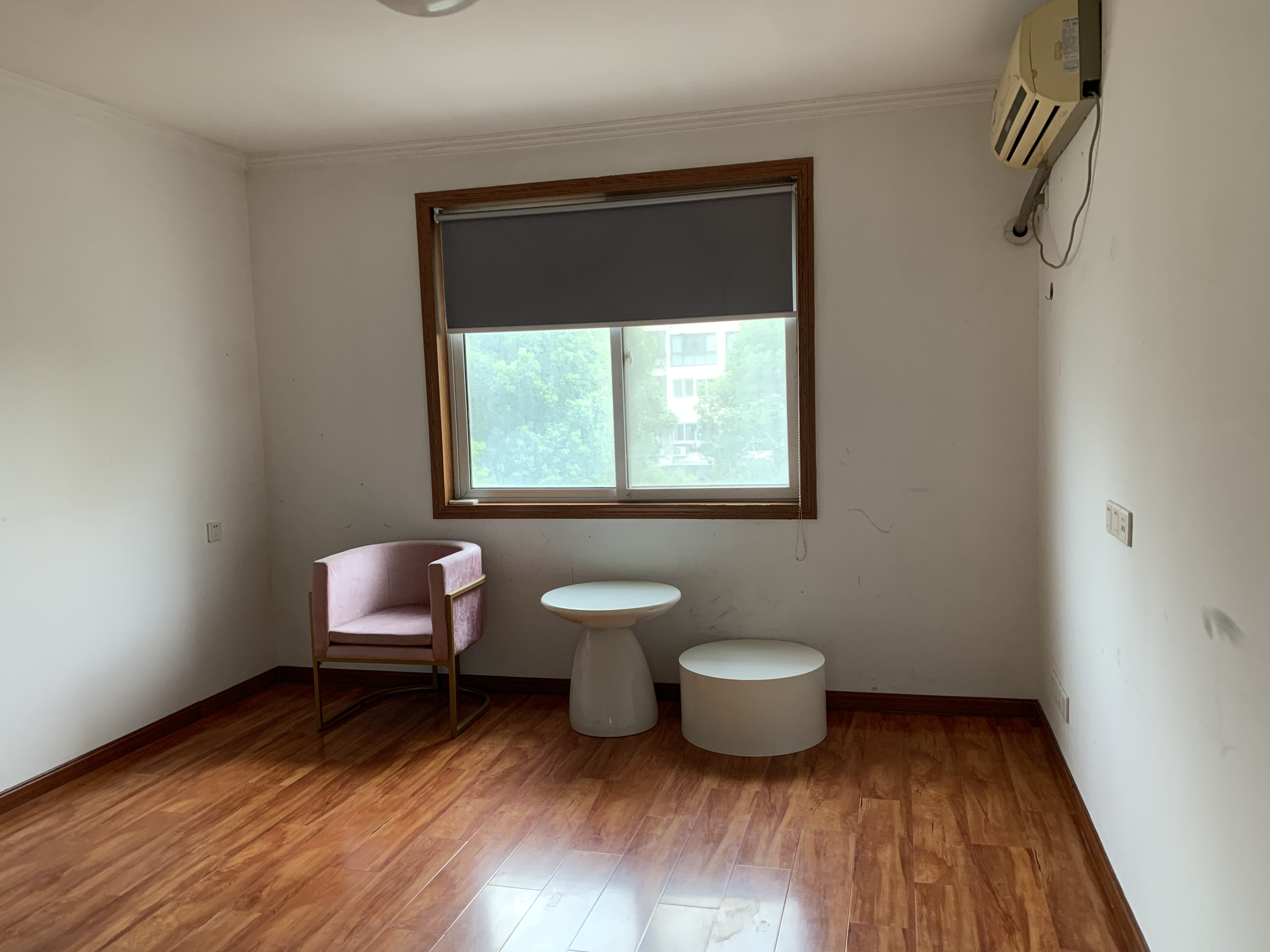 天勤家园 3室2厅1卫 128m&sup2;