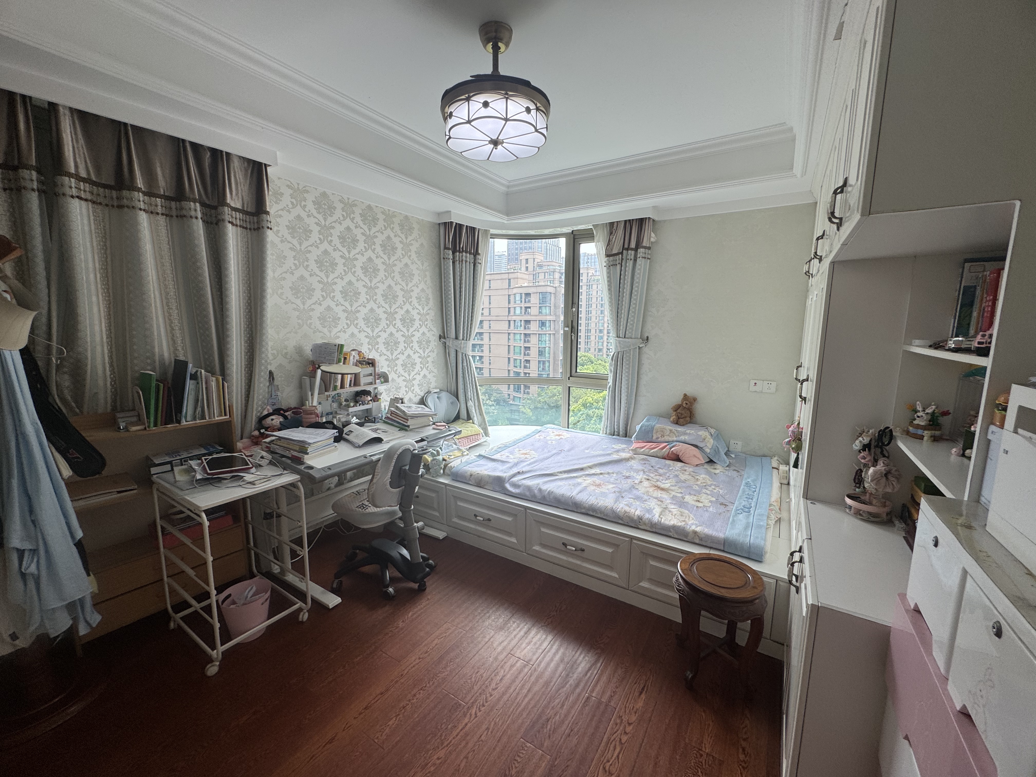 绿城玉兰公寓 3室2厅2卫 163.98m&sup2;