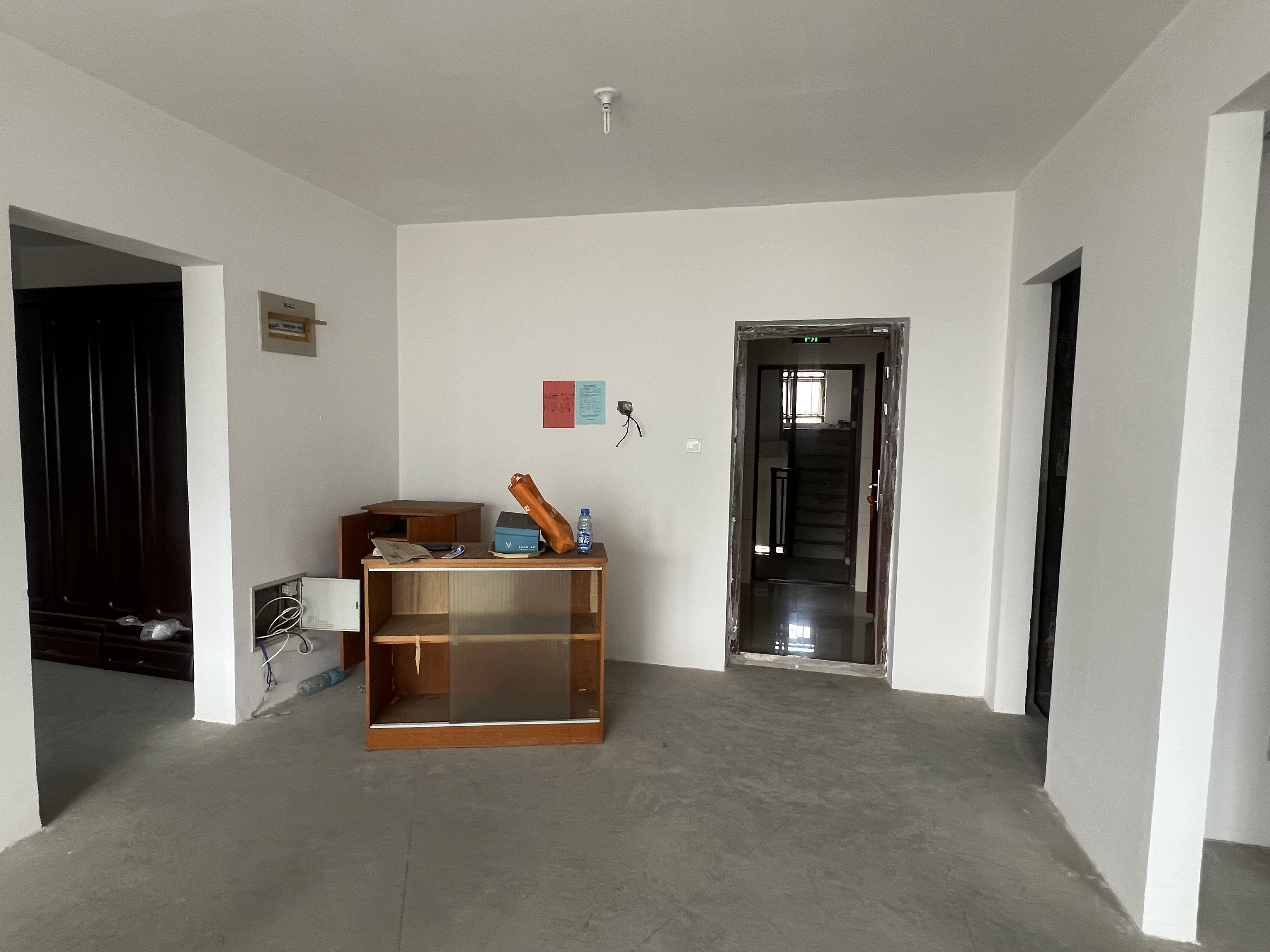 中港翡翠城 2室2厅1卫 89m&sup2;