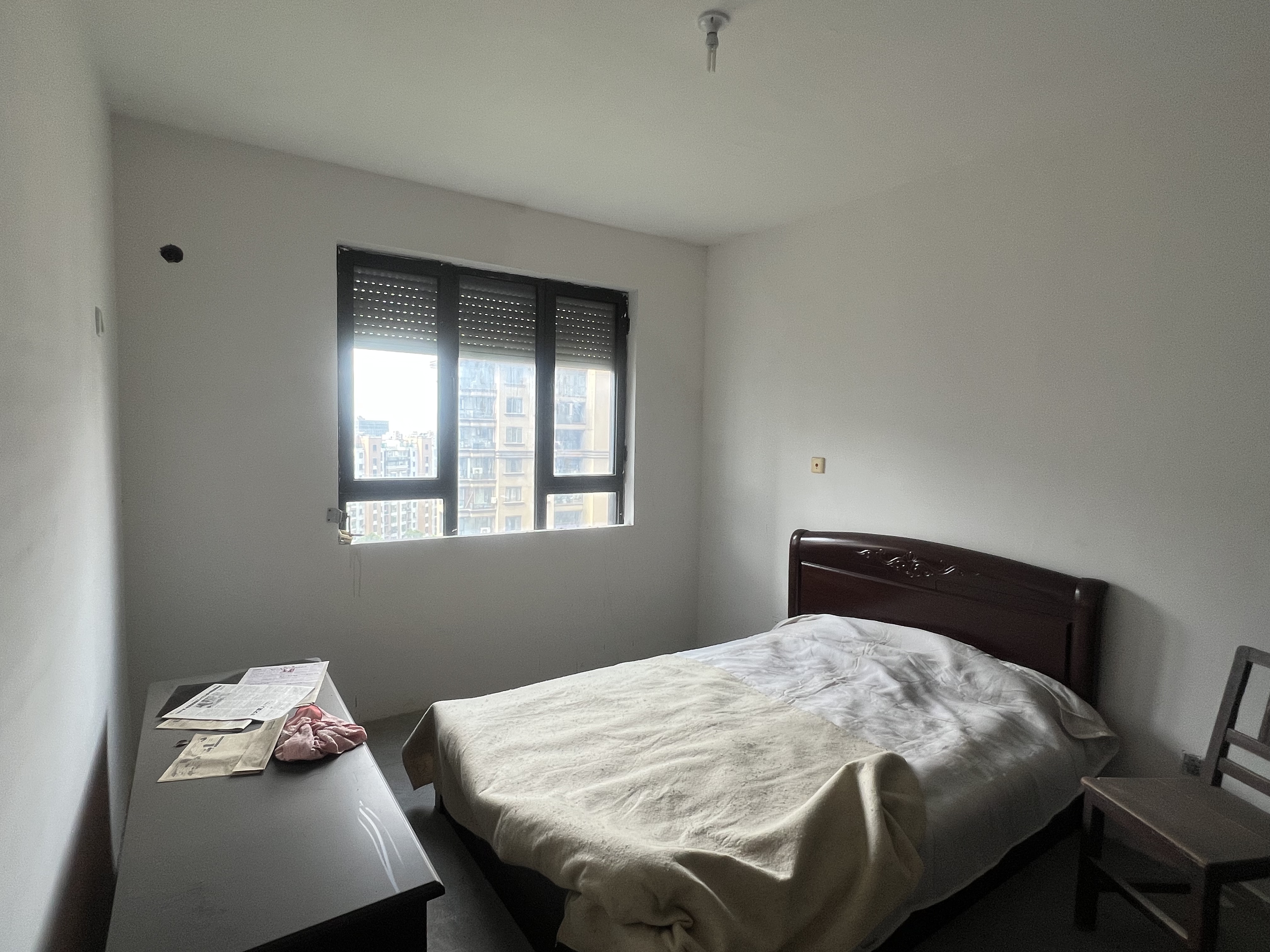 中港翡翠城 2室2厅1卫 89m&sup2;