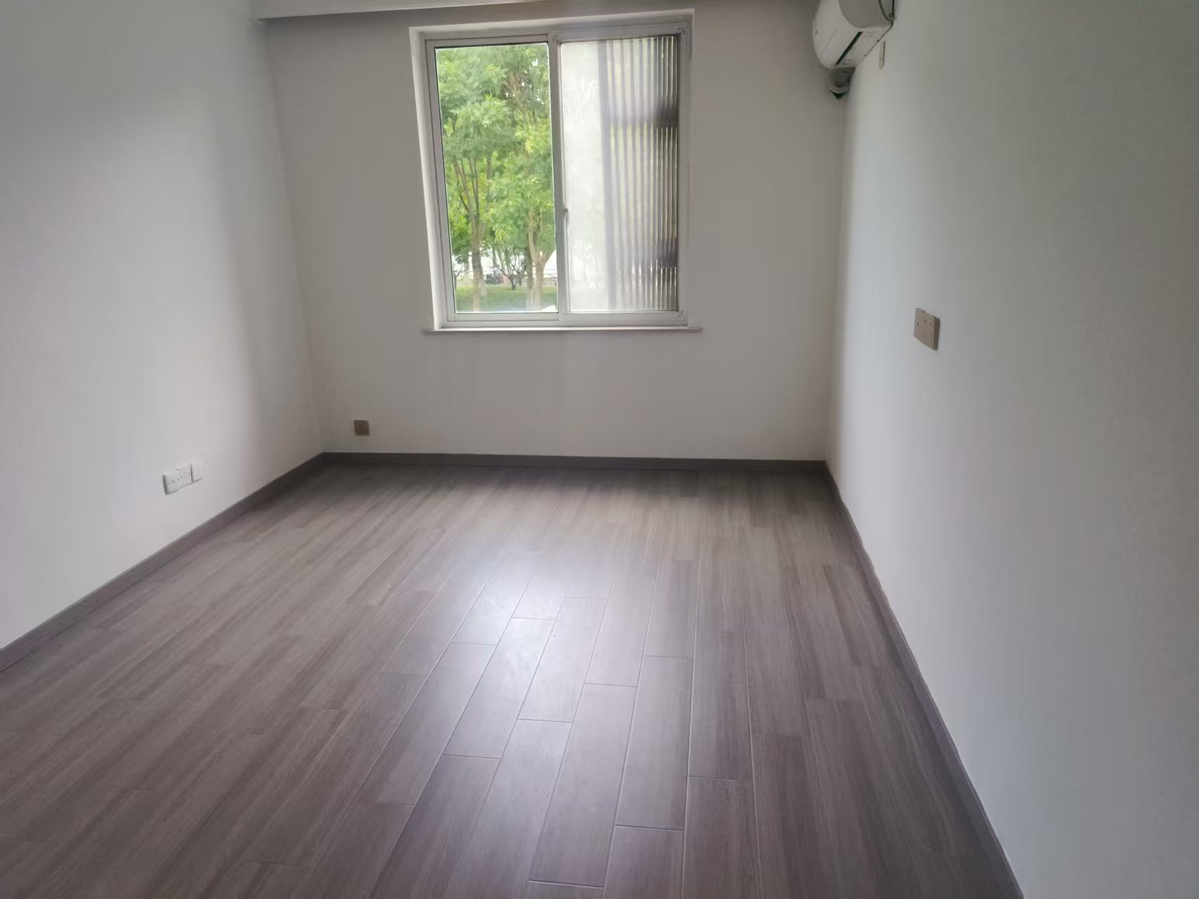 光明新村 2室1厅1卫 63.4m&sup2;